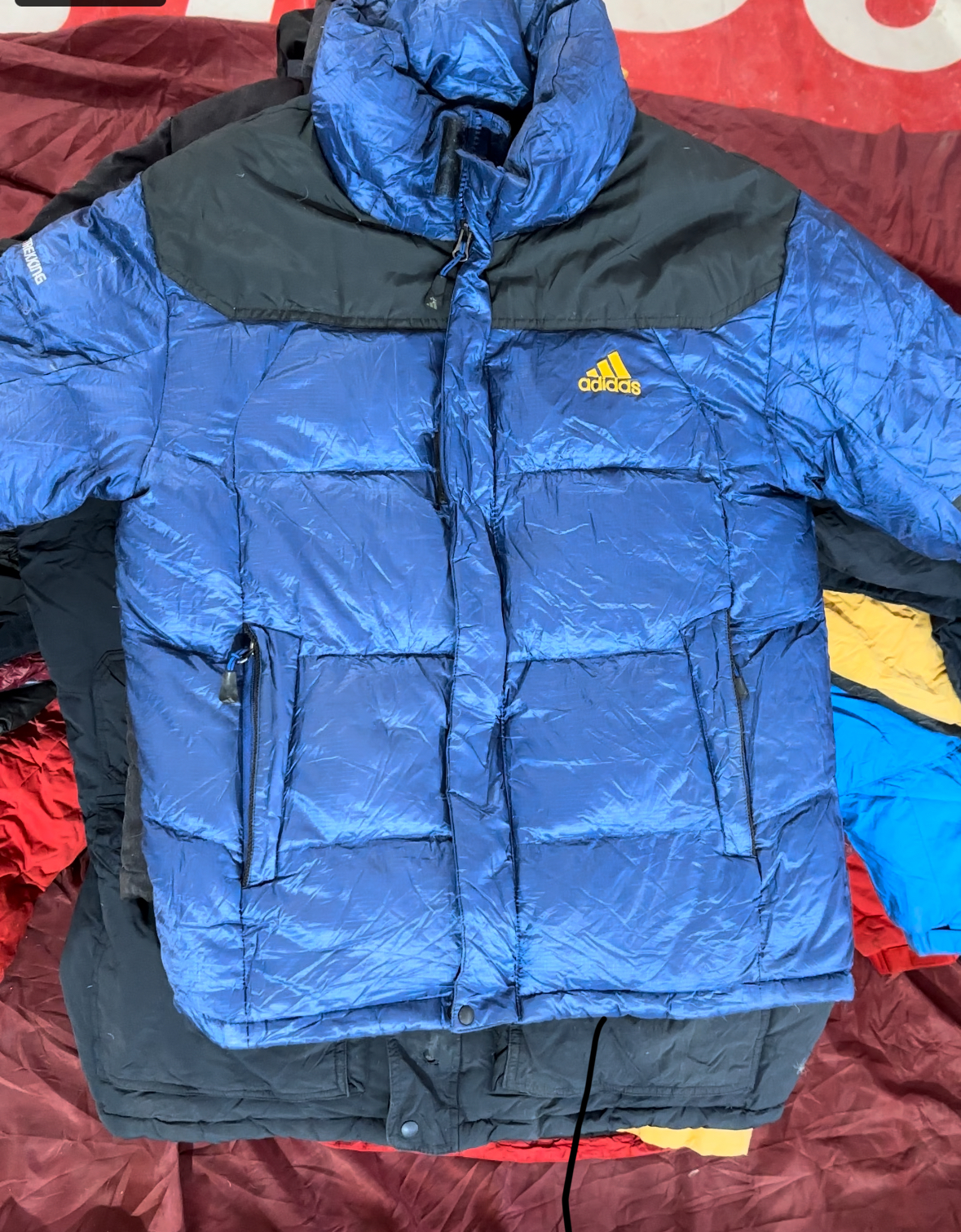 Vestes Puffer Adidas - 18 pièces