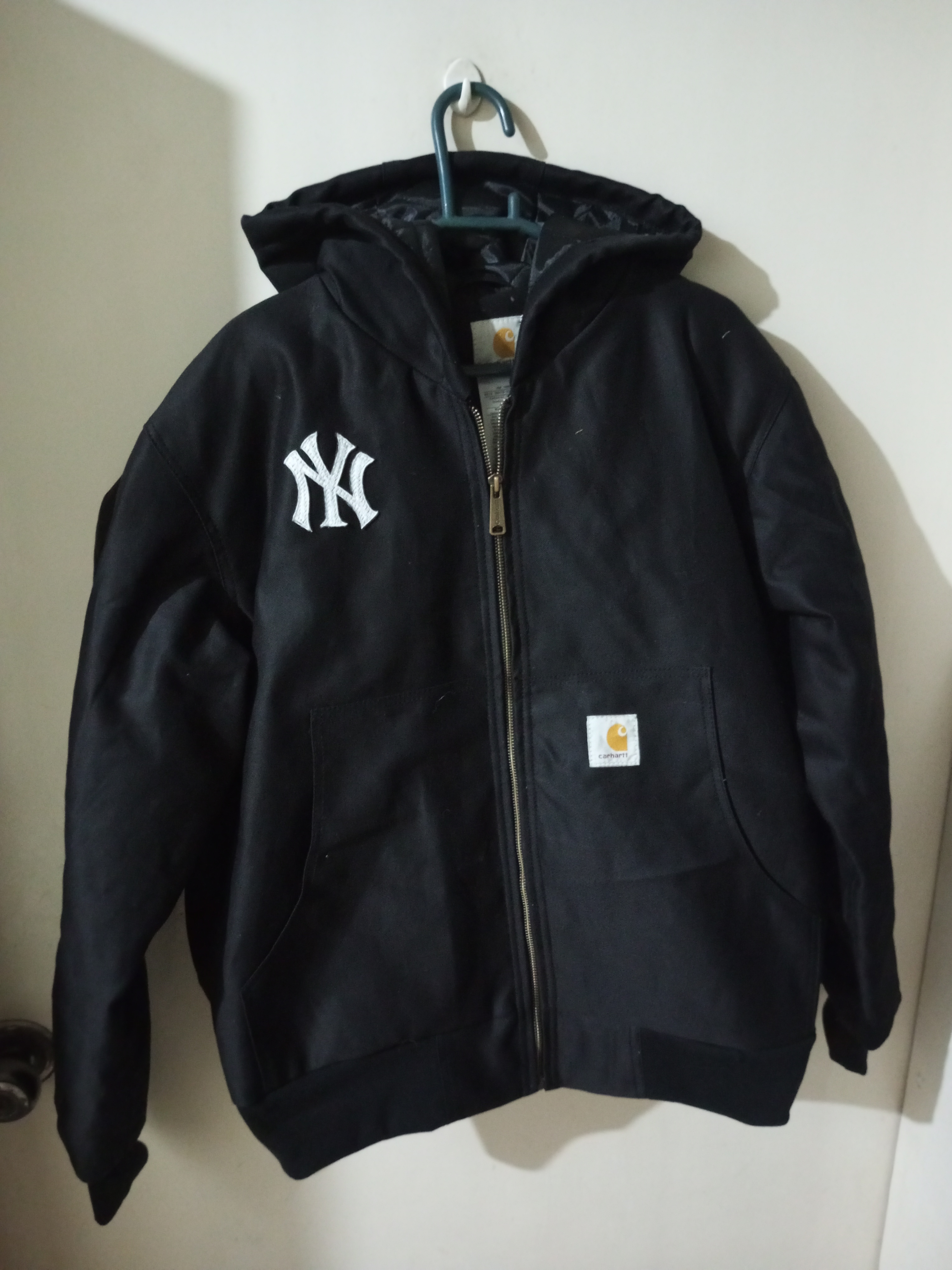 Carhartt NY reworked style jackets 15 pcs