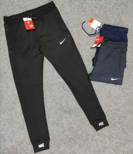 Nike Jogginghosen 25 Stück