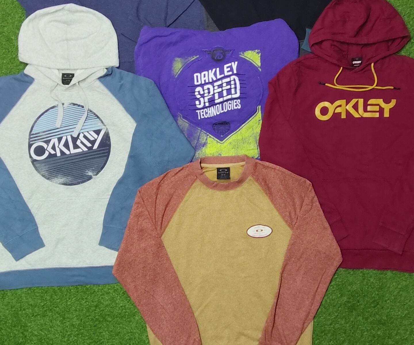 oakley Sweatshirts