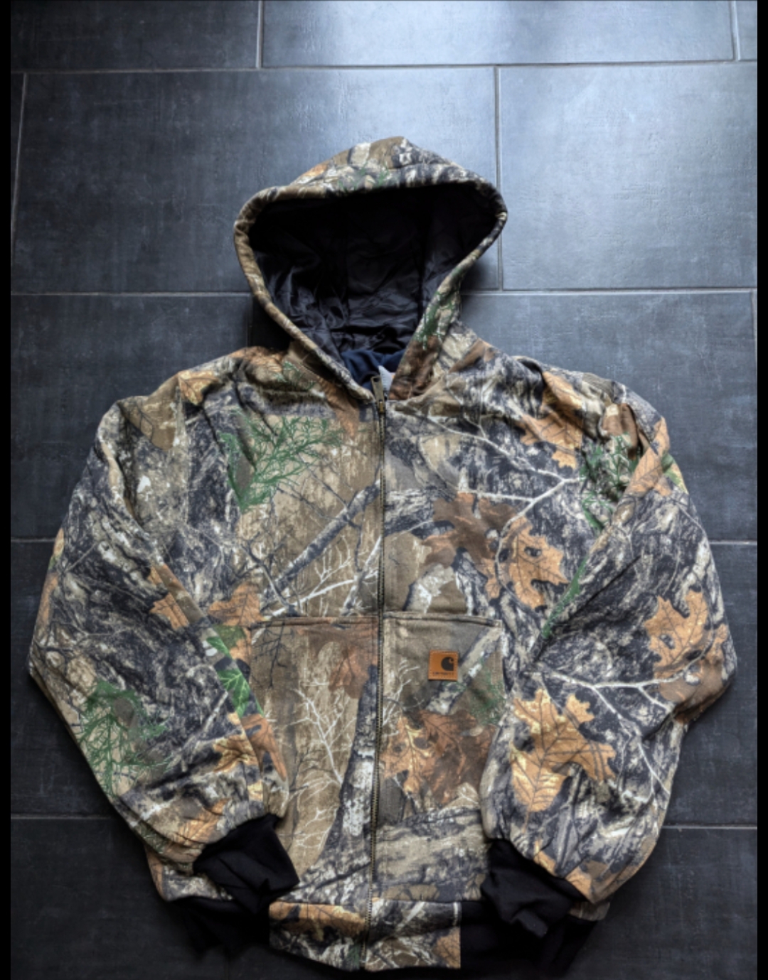 Carhartt Rework Style Realtree Jackets 25 pcs