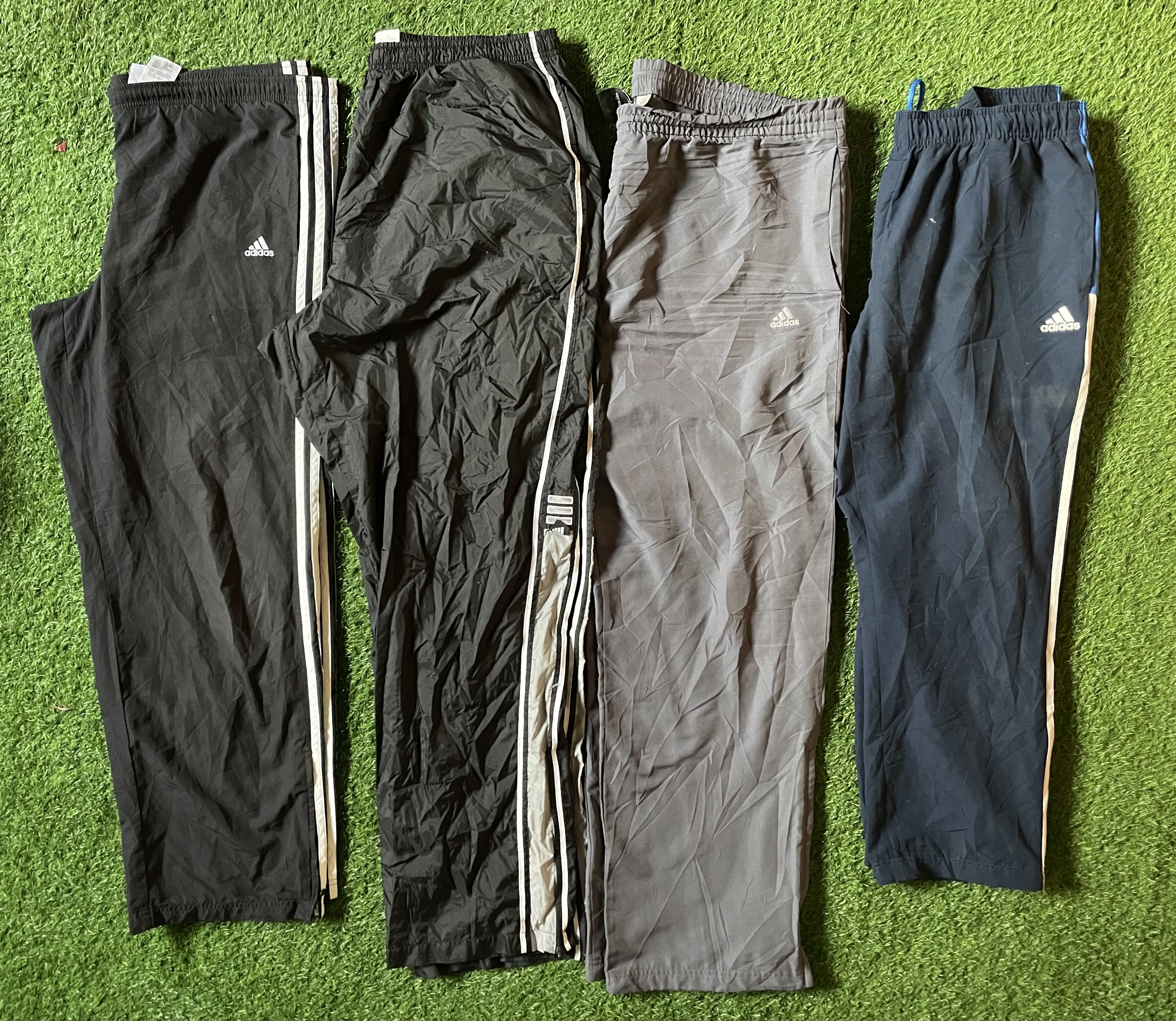 Adidas Nylon Trainingshosen 20 Stück