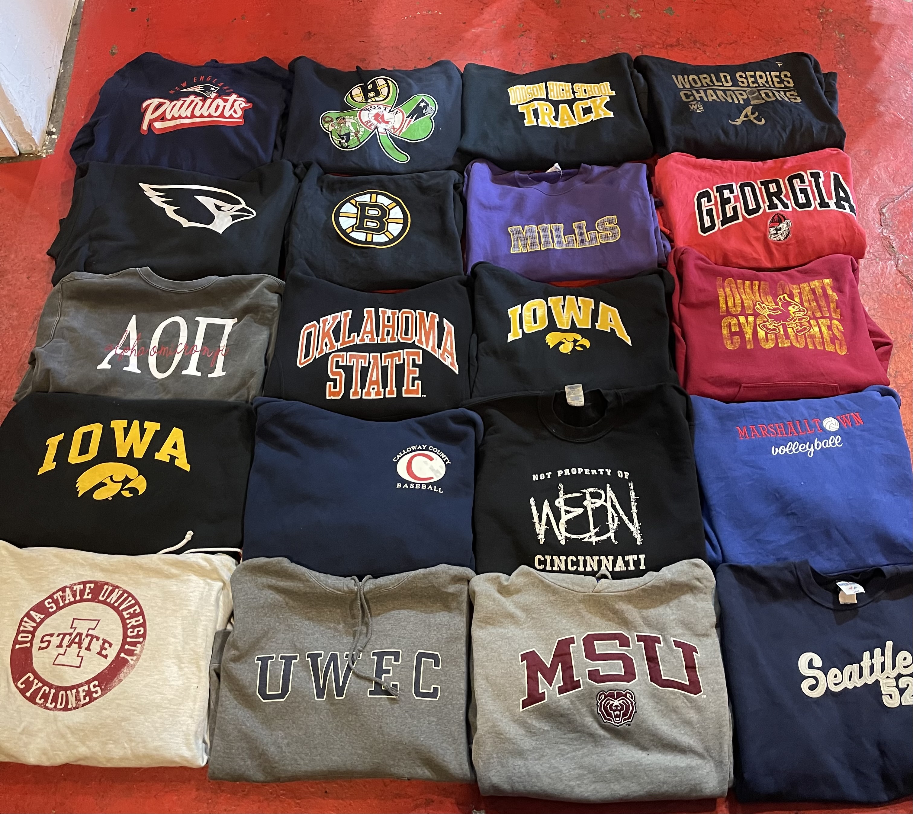 Pro sports Sweatshirts and university's