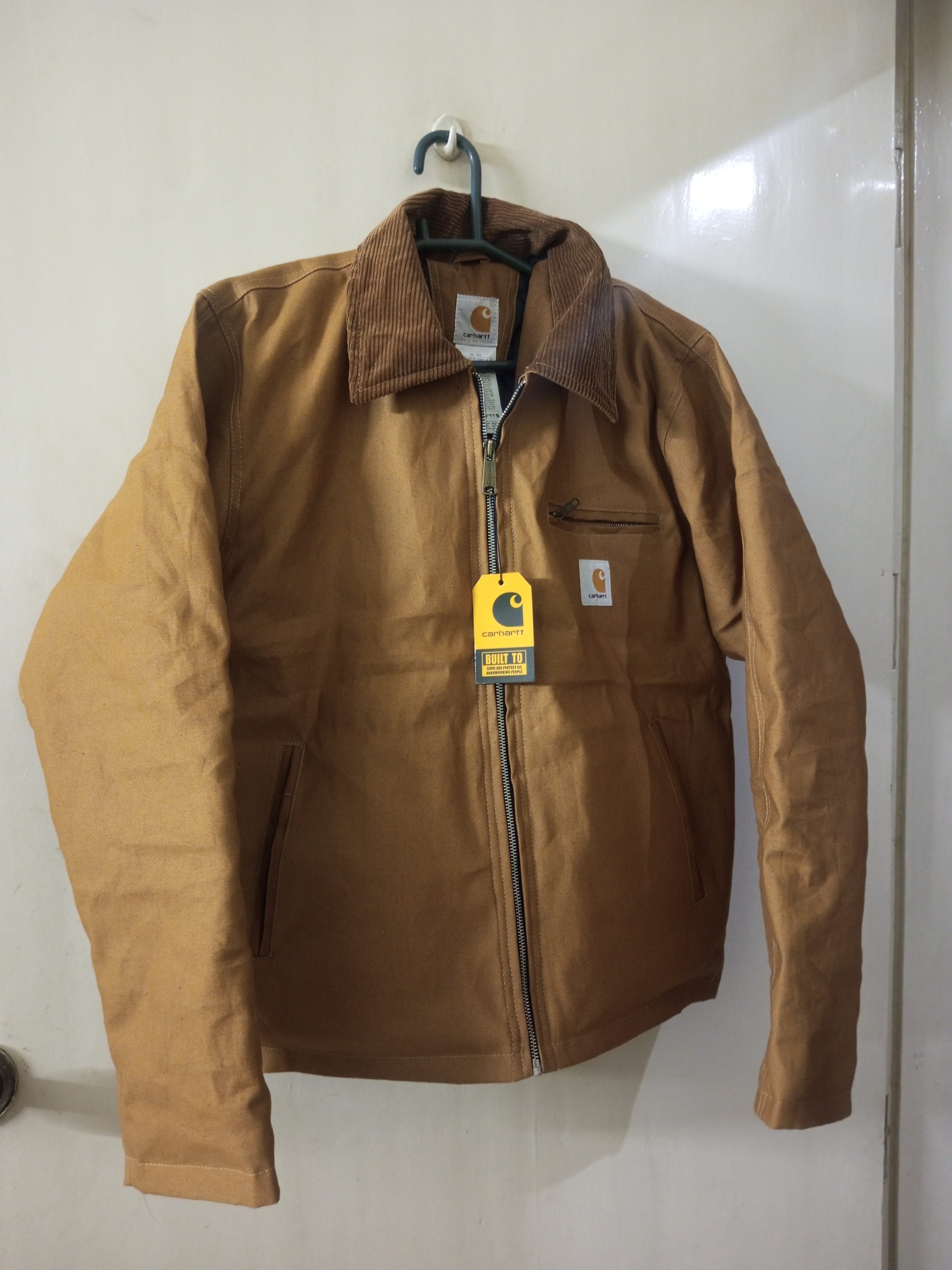 Carhartt Rework Style Camel Detroit jackets 20 pcs