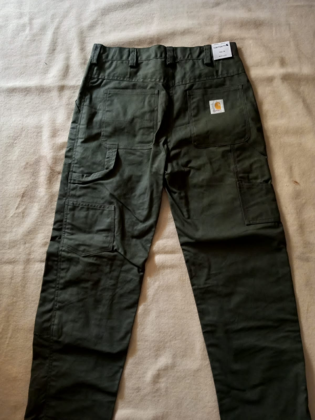 Pantalon style retravaillé Carhatt 30 pièces