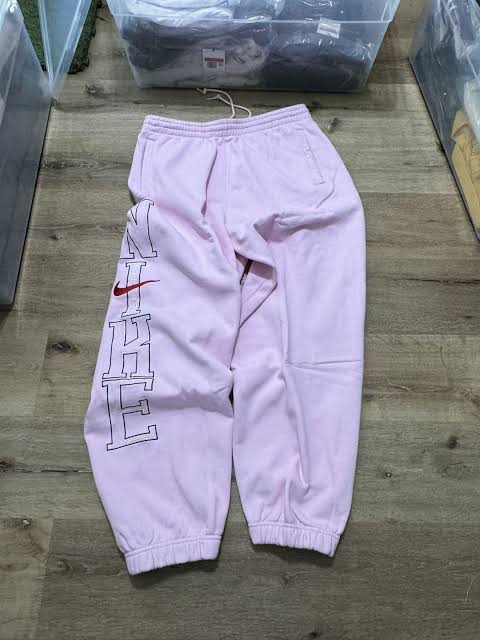 DT:03 Nike sweatpants 10pcs