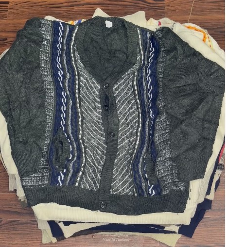 DT:15 men's printed sweaters