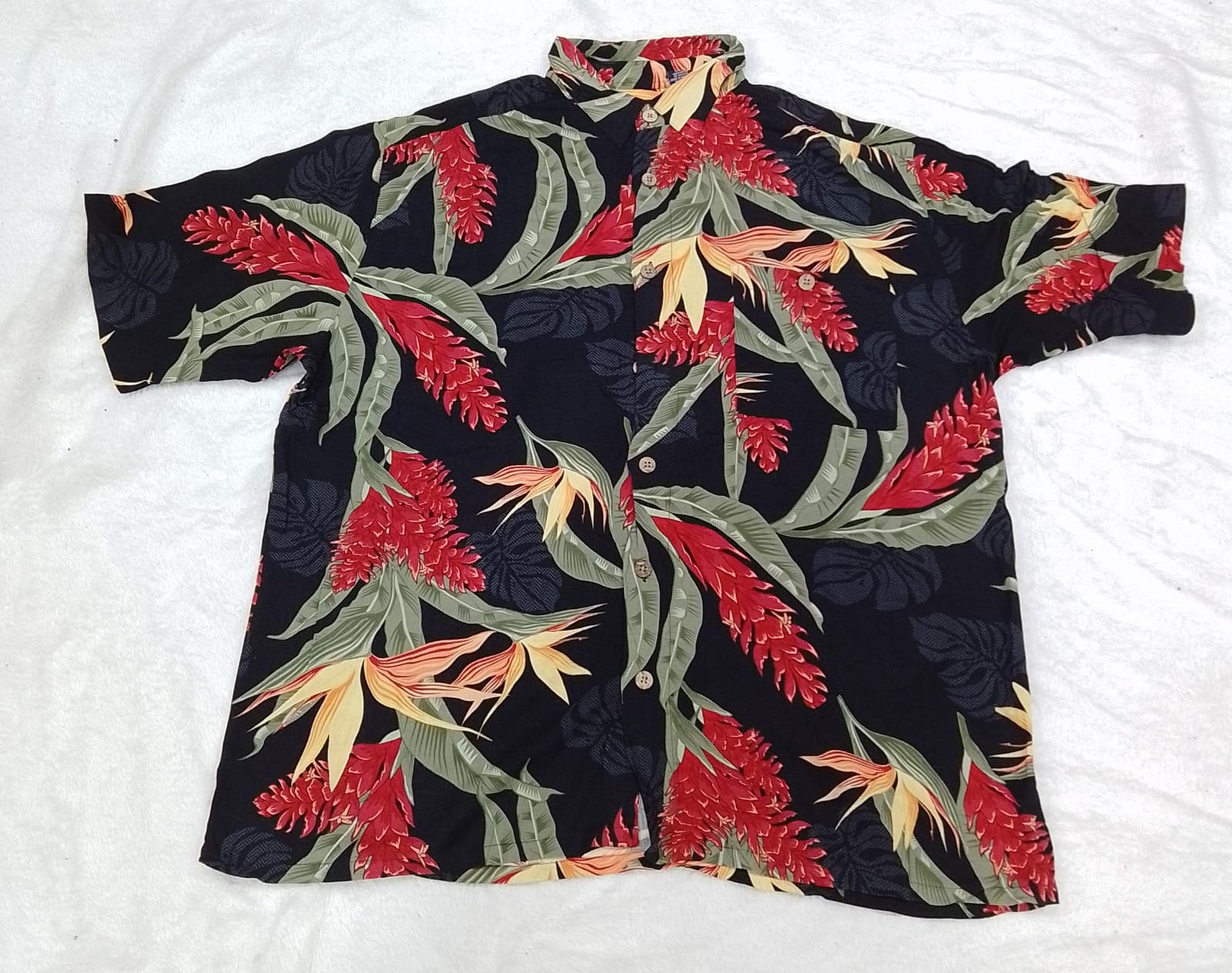 CR3244 Hawaiian Shirts - 25 Pcs