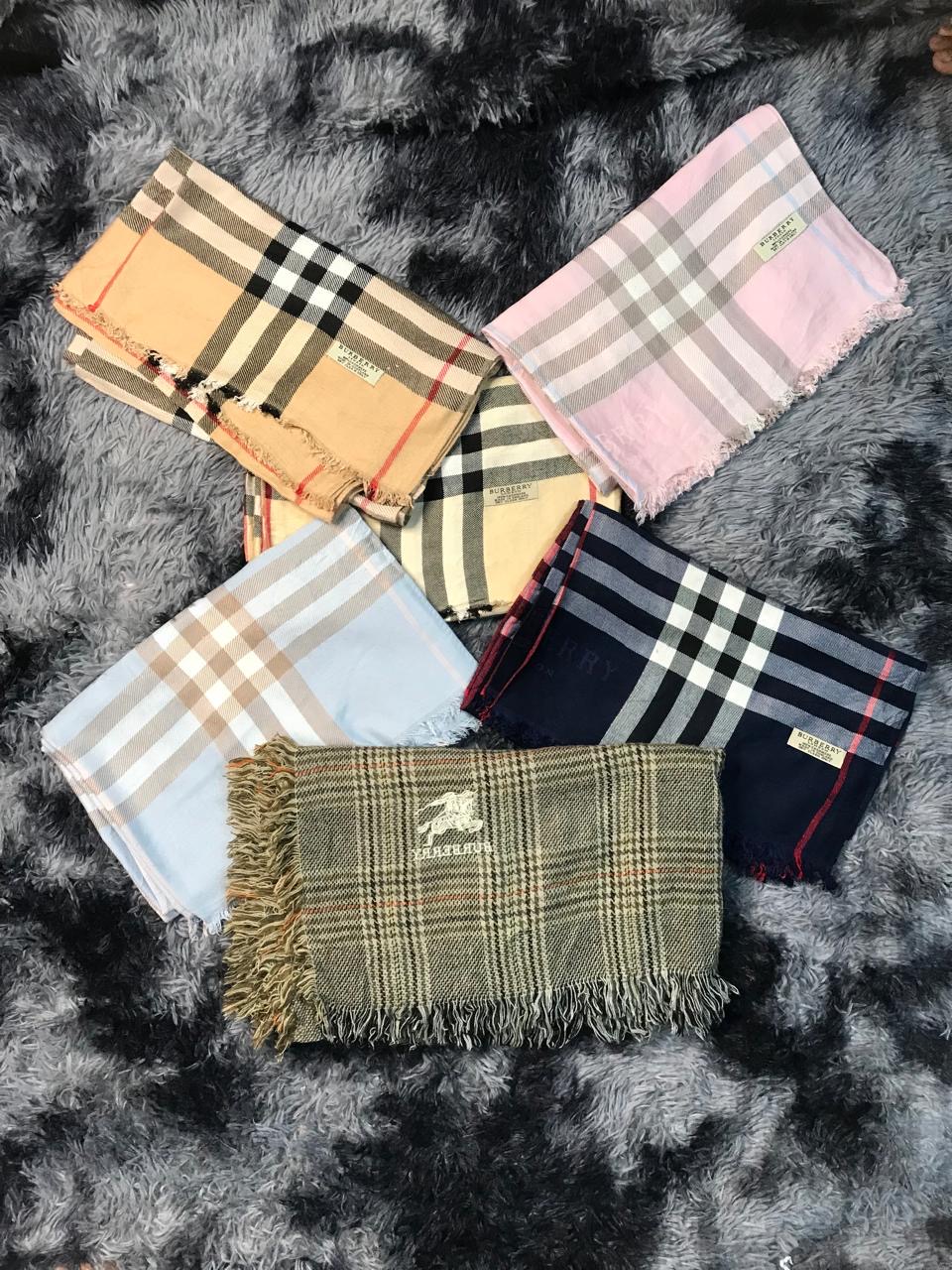 Burberry Muffler / scarves