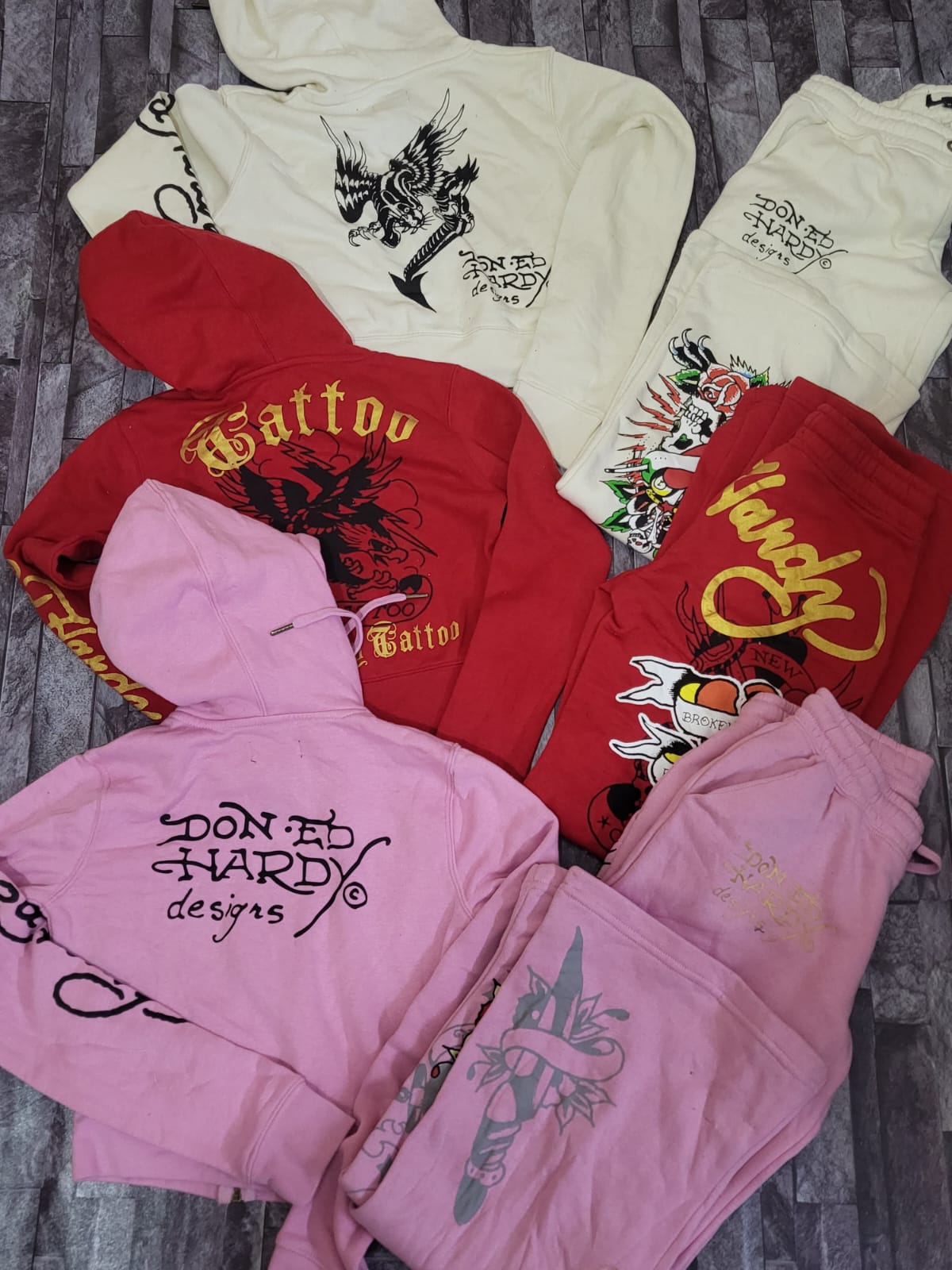 Matching Pair ED Hardy Ladies Cropped Hoodies & Flapper pairs - 15 Pairs