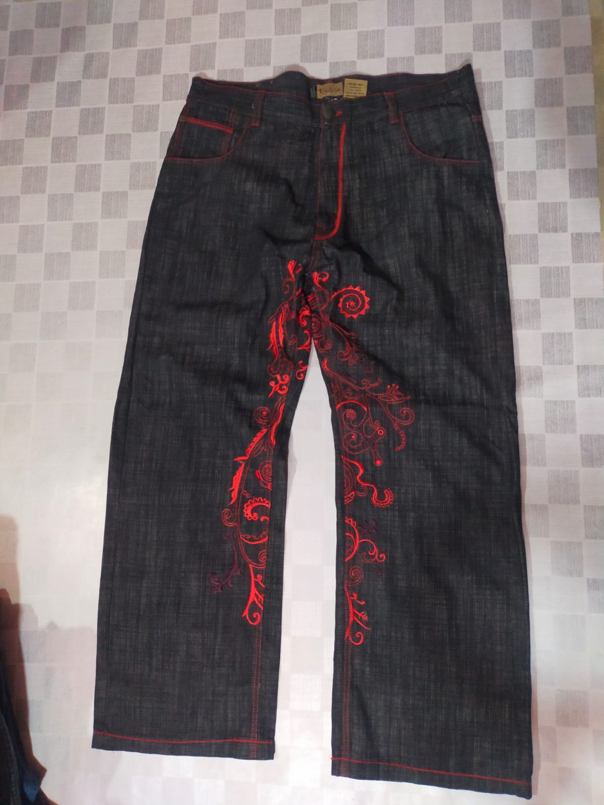 lD 82 Mix Branded Jeans  22 Pcs