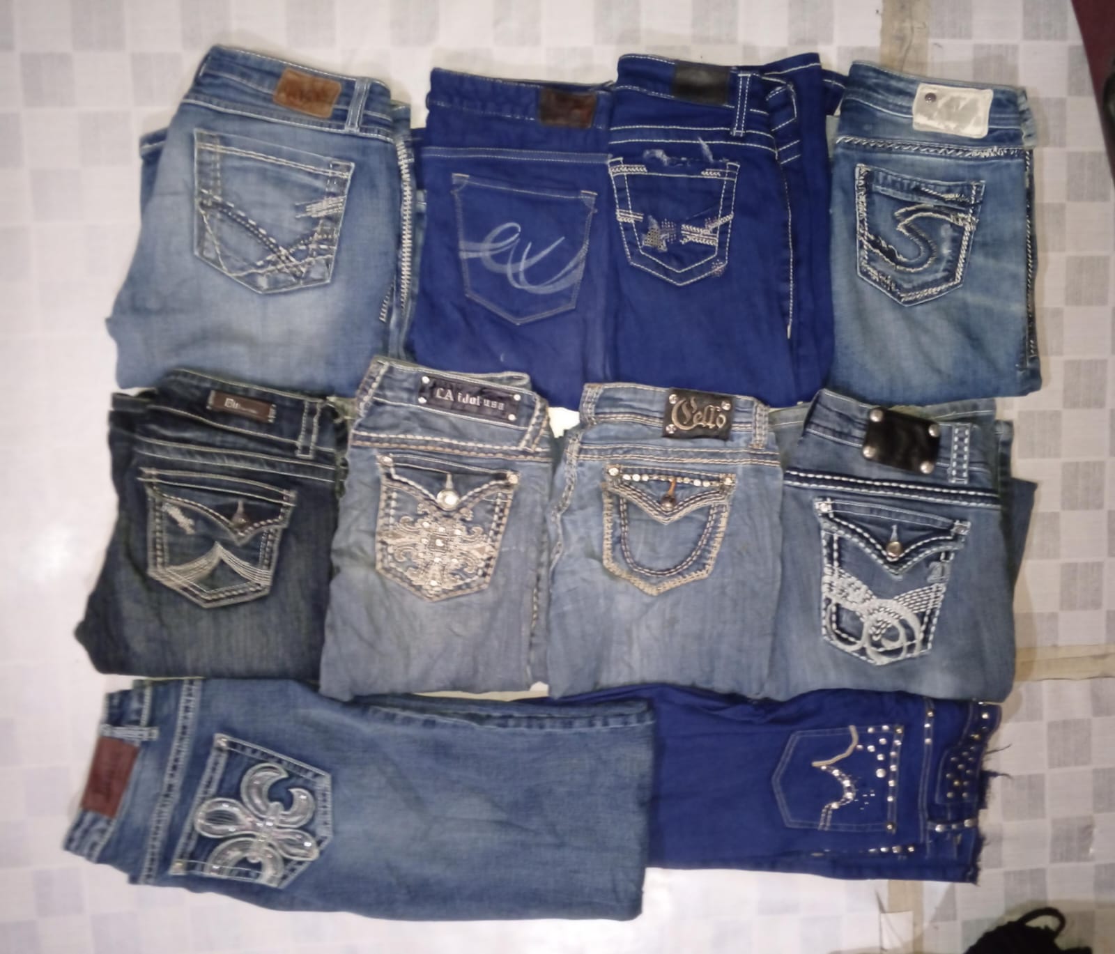 ID 246 UNBRANDED JEANS 10 PCS