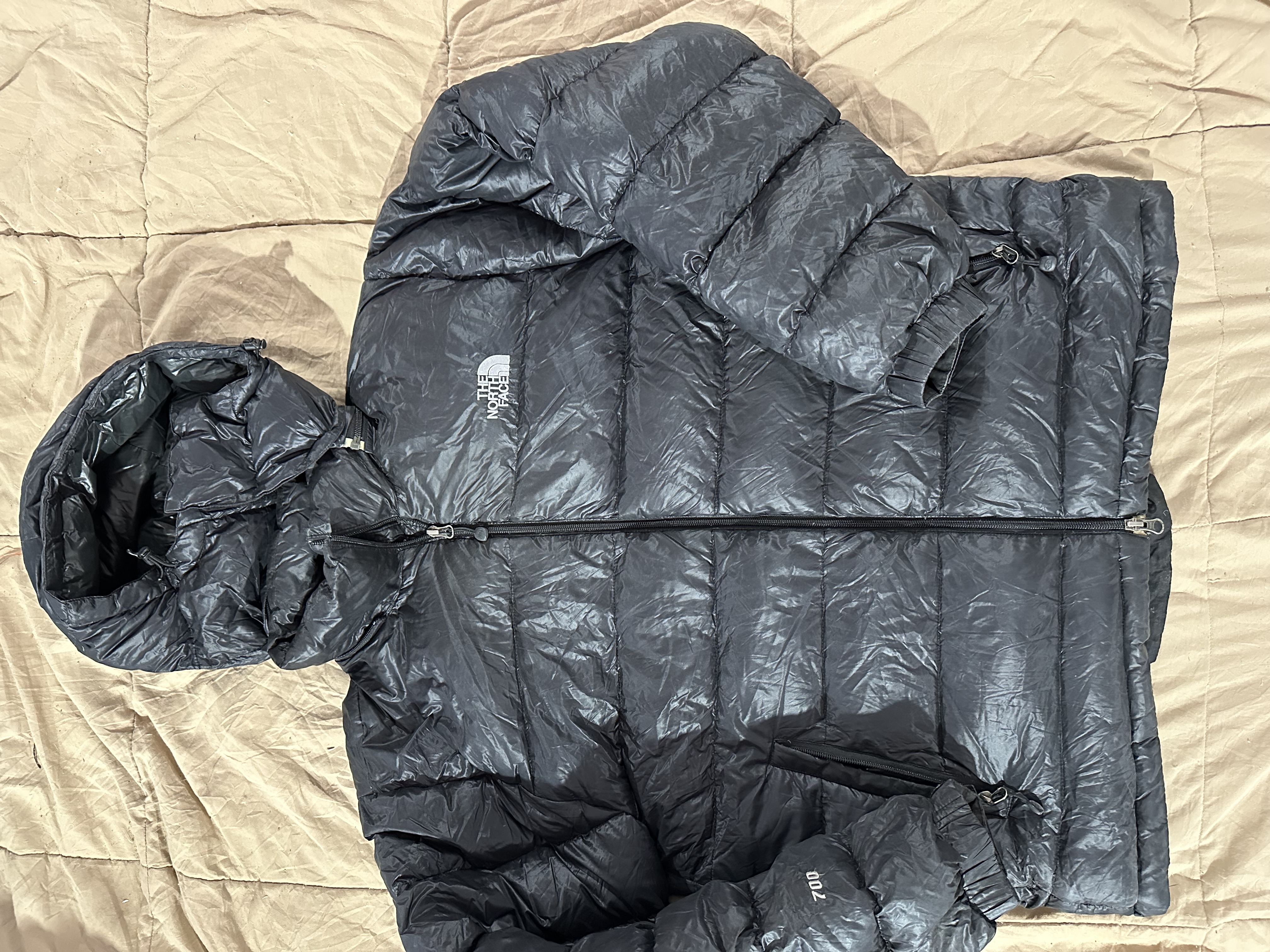 Die North Face Puffers 19 Stück