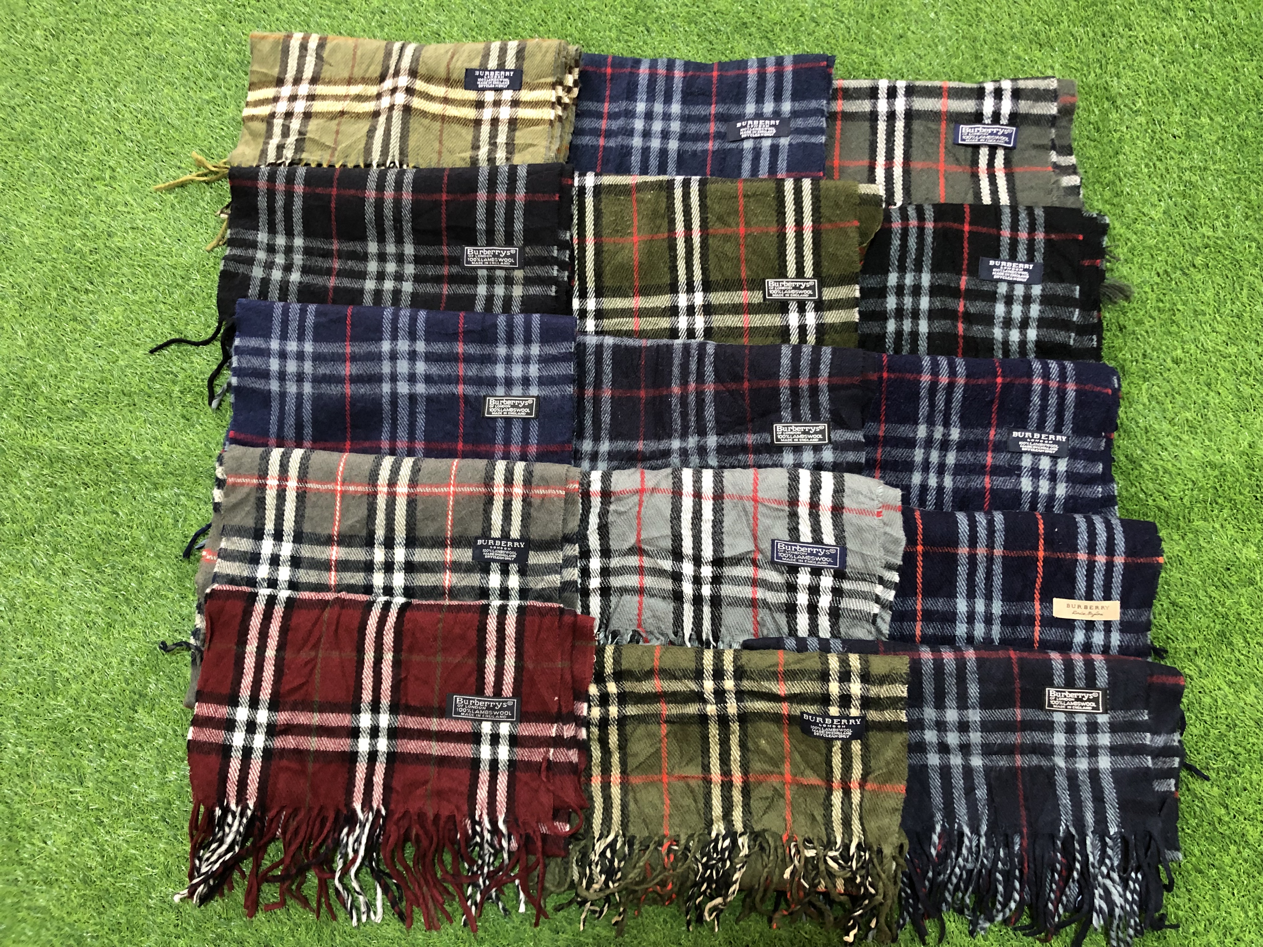 Burberry Scarves Muffler 25 pcs