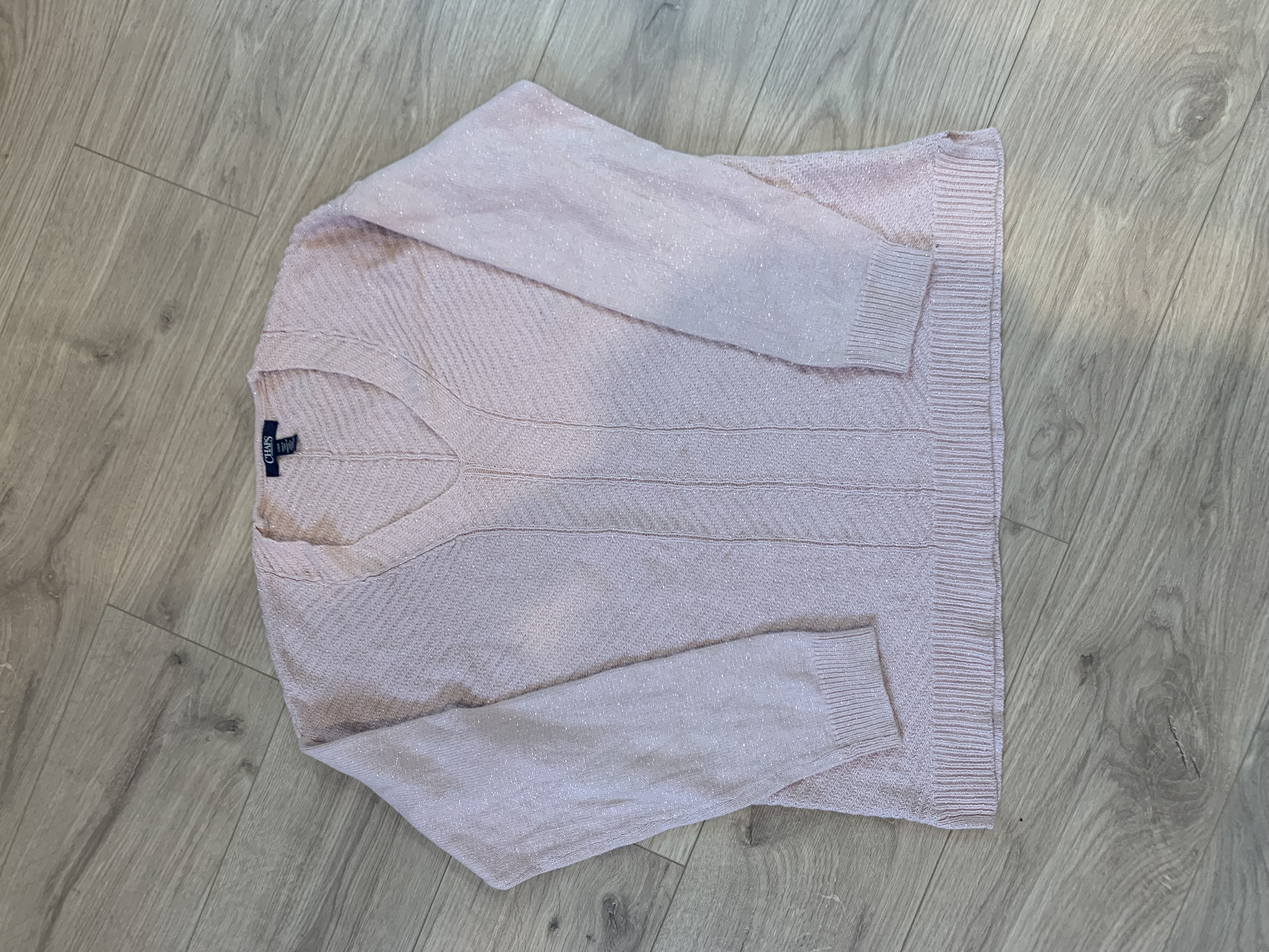 Women’s Winter Sweaters - 29 Pieces - Caps, Calvin Klein, Nautica, Tommy Hilfiger, etc.