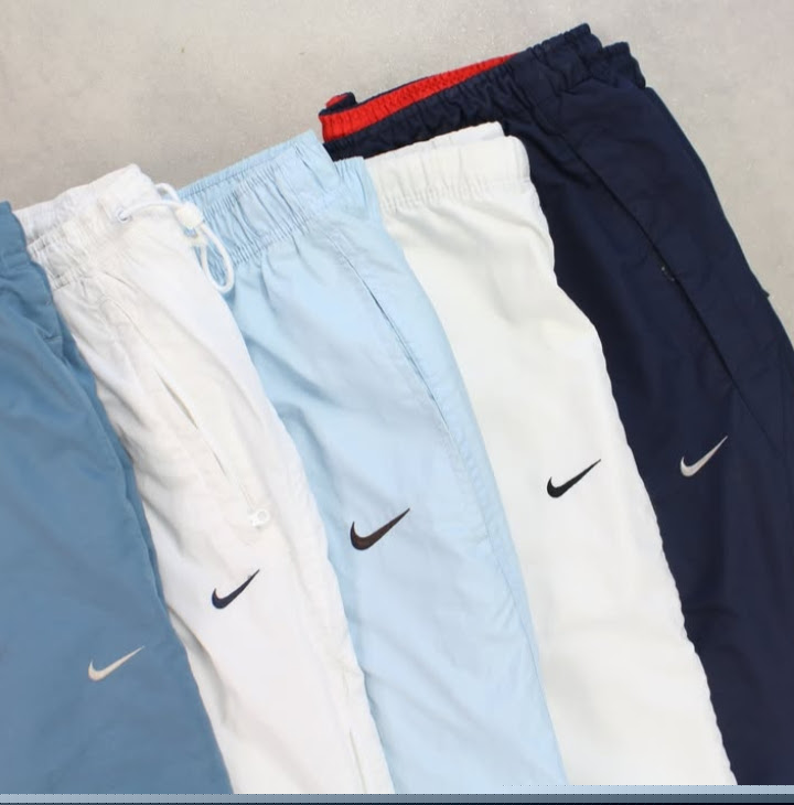 プレミアムヴィンテージ Nike トラックパック