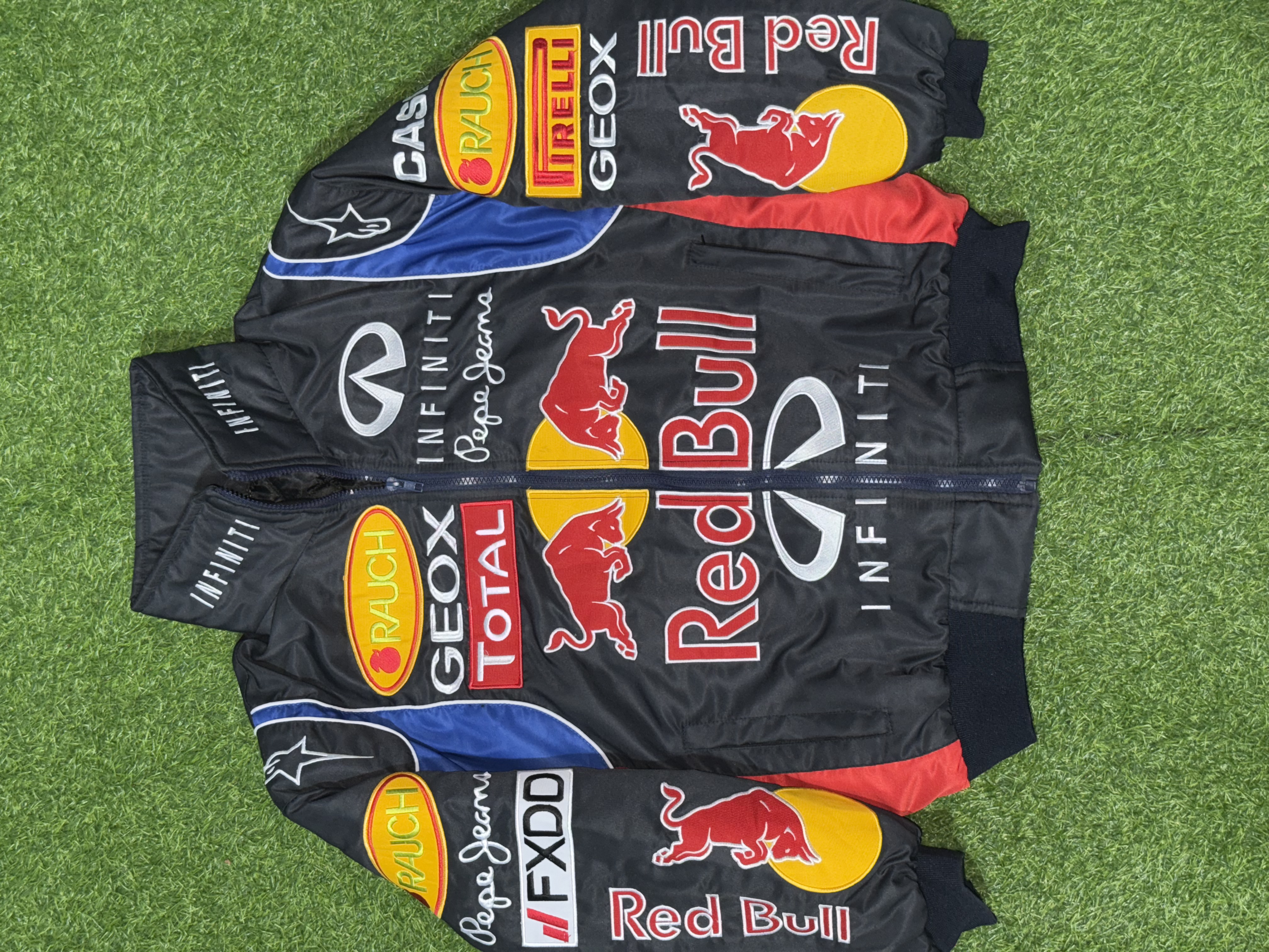 Style retravaillé Nascar Redbull