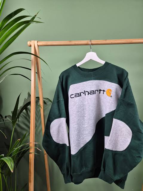 リワークスタイル carhartt スウェットシャツ