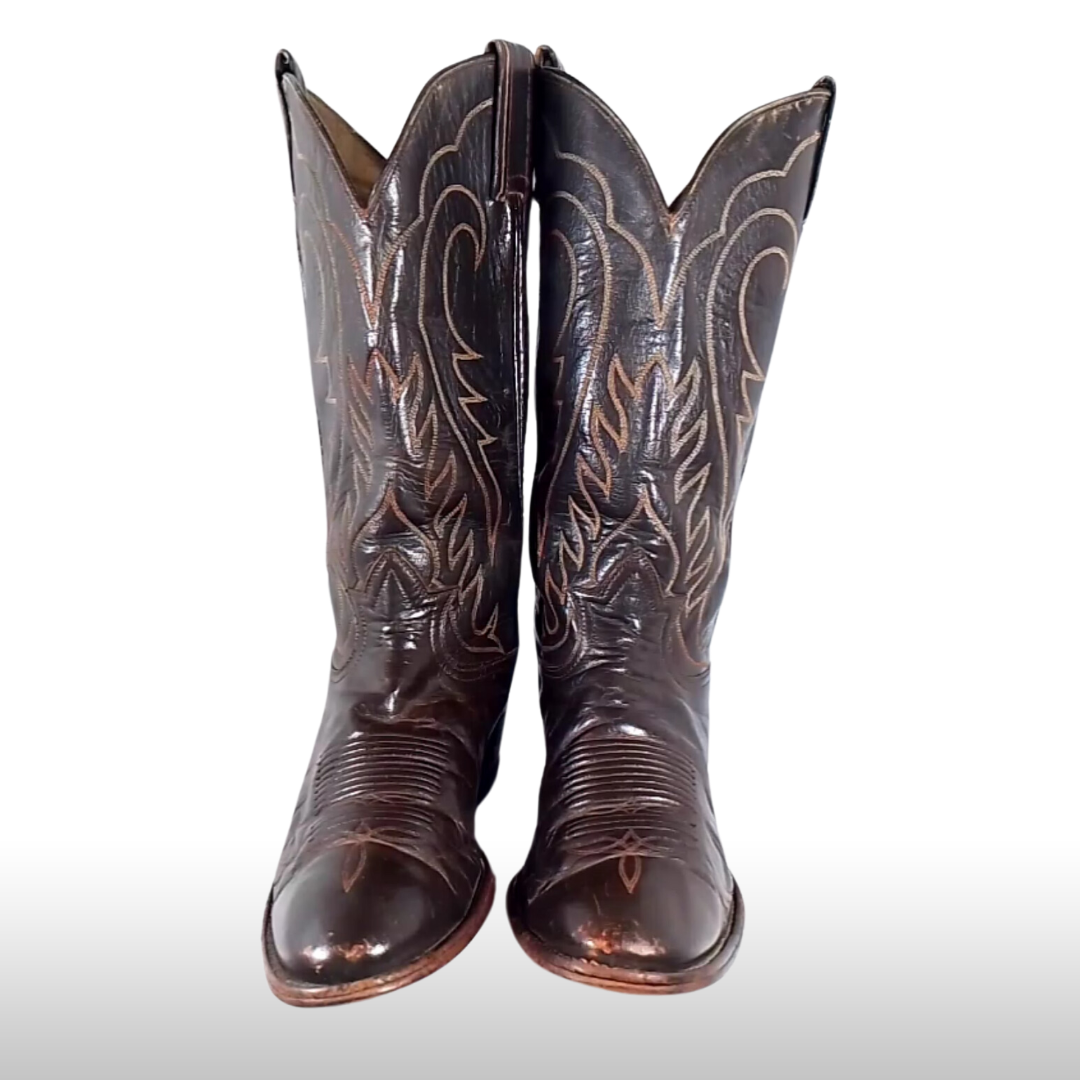 SA#109 Ariat, Justin, Dan post, Dingo & More - 20-Pair Cowboy Boots Collection