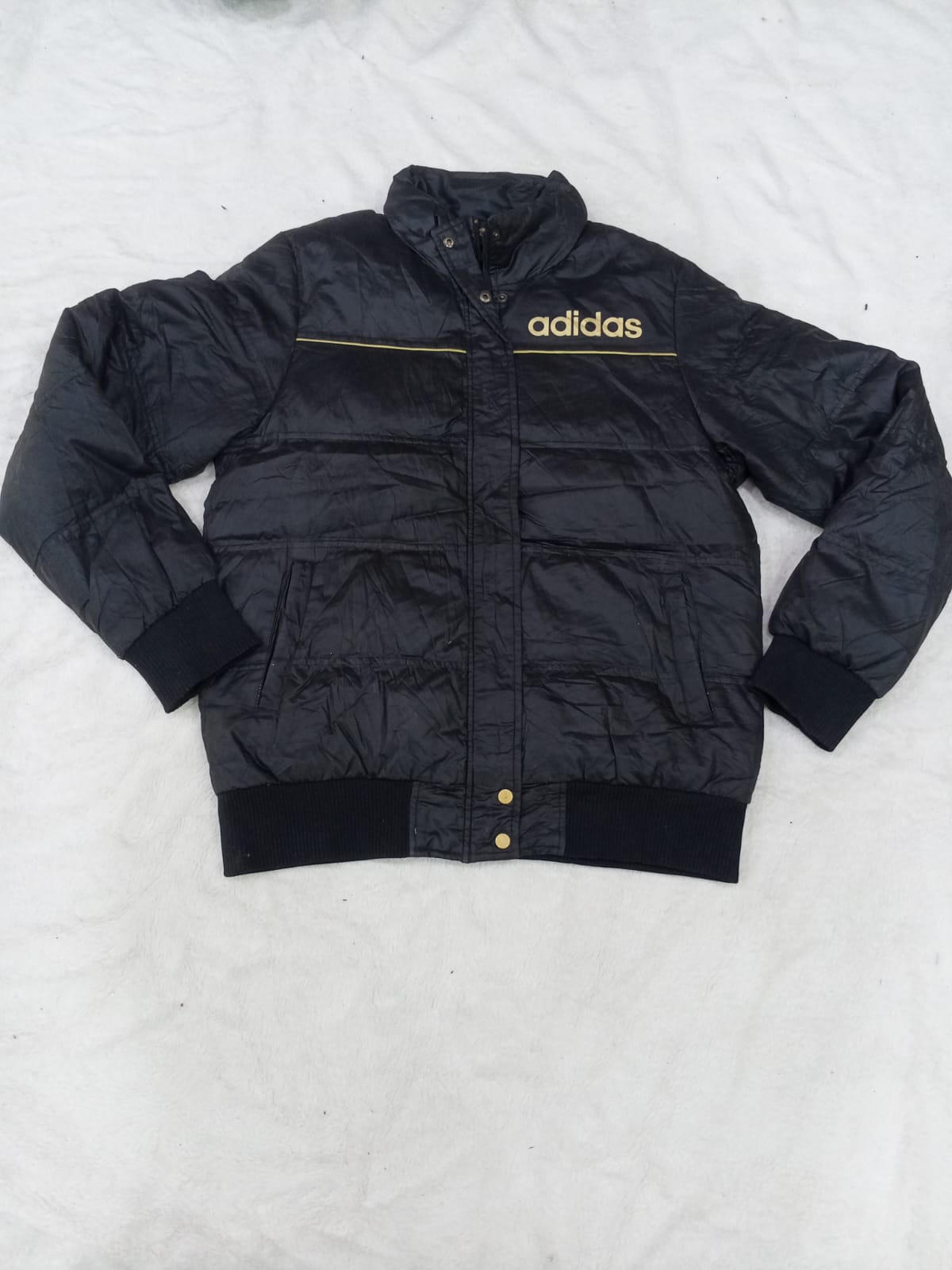 CR3358 Adidas Puffers - 10 Peças