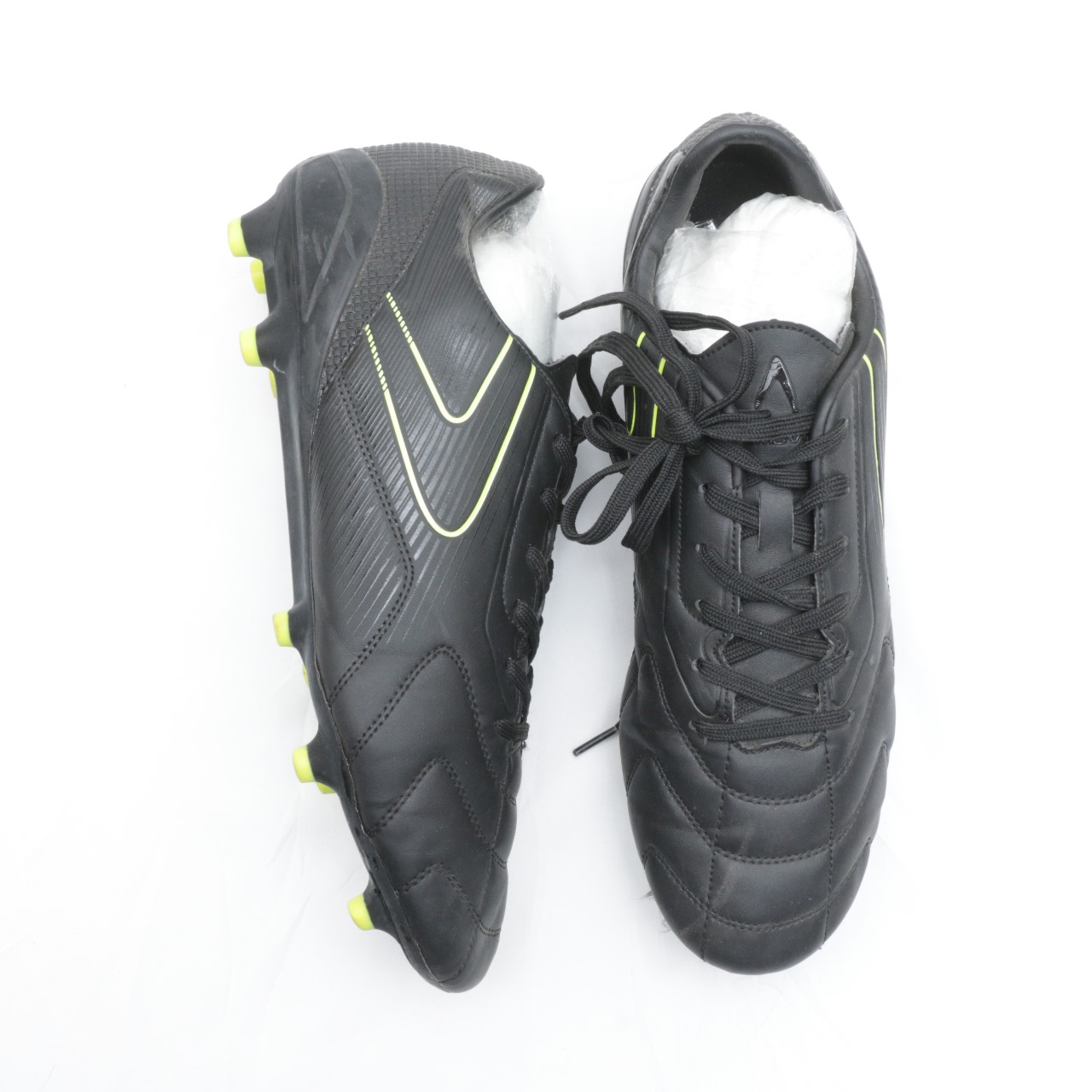 CR3361 Soccer Shoes - 20 Pairs