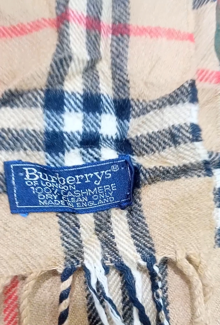 Burberry scarf