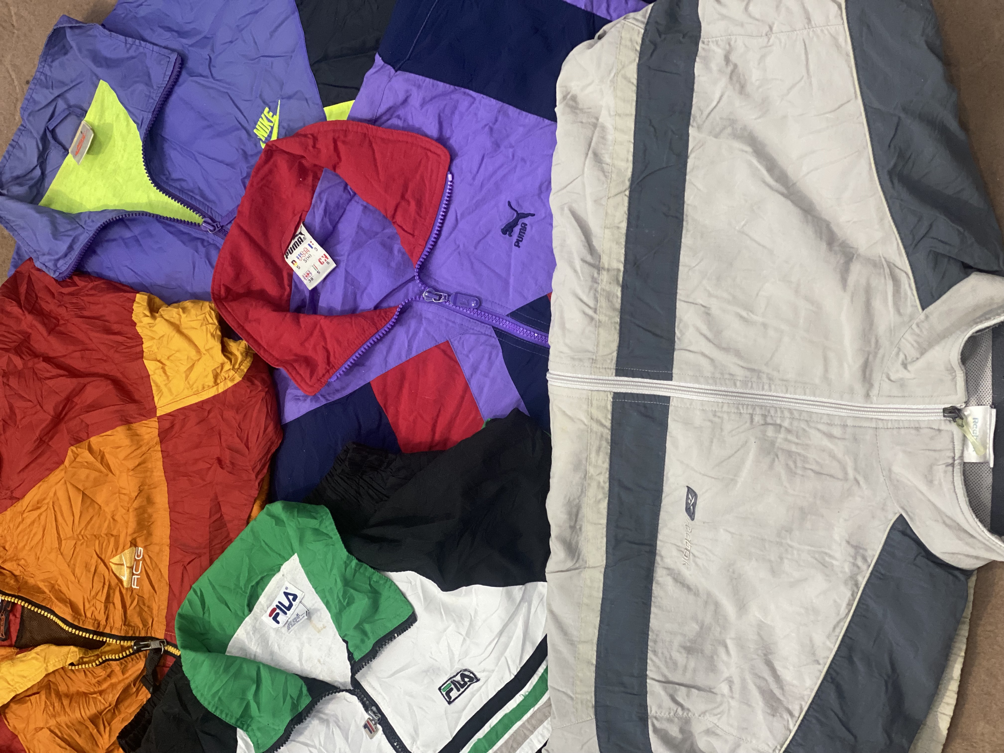 Windbreakers branded 21pcs