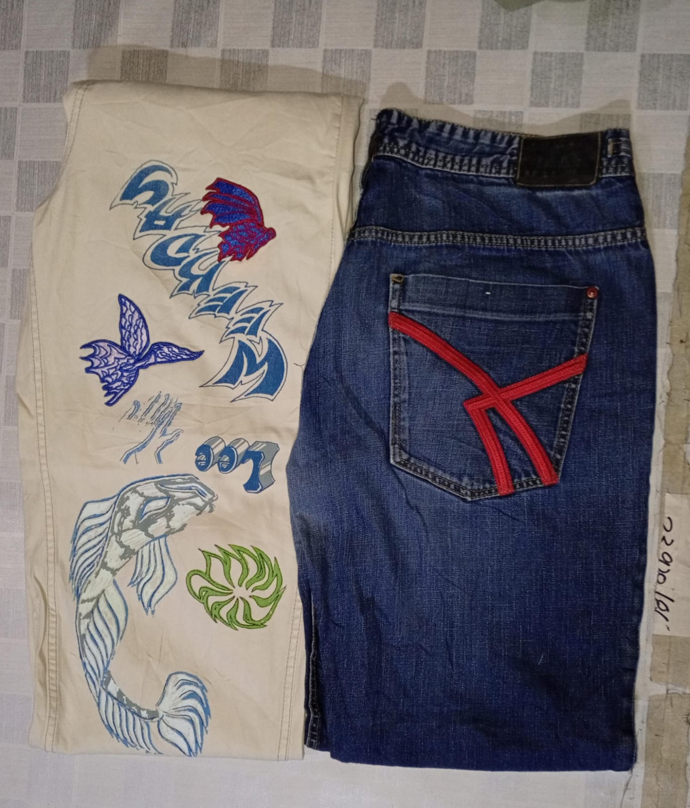 ID 284 EVISU  ROCAWEAR TIMBERLAND  AND OTHER MIX BRANDS TOTAL 15 PIECES