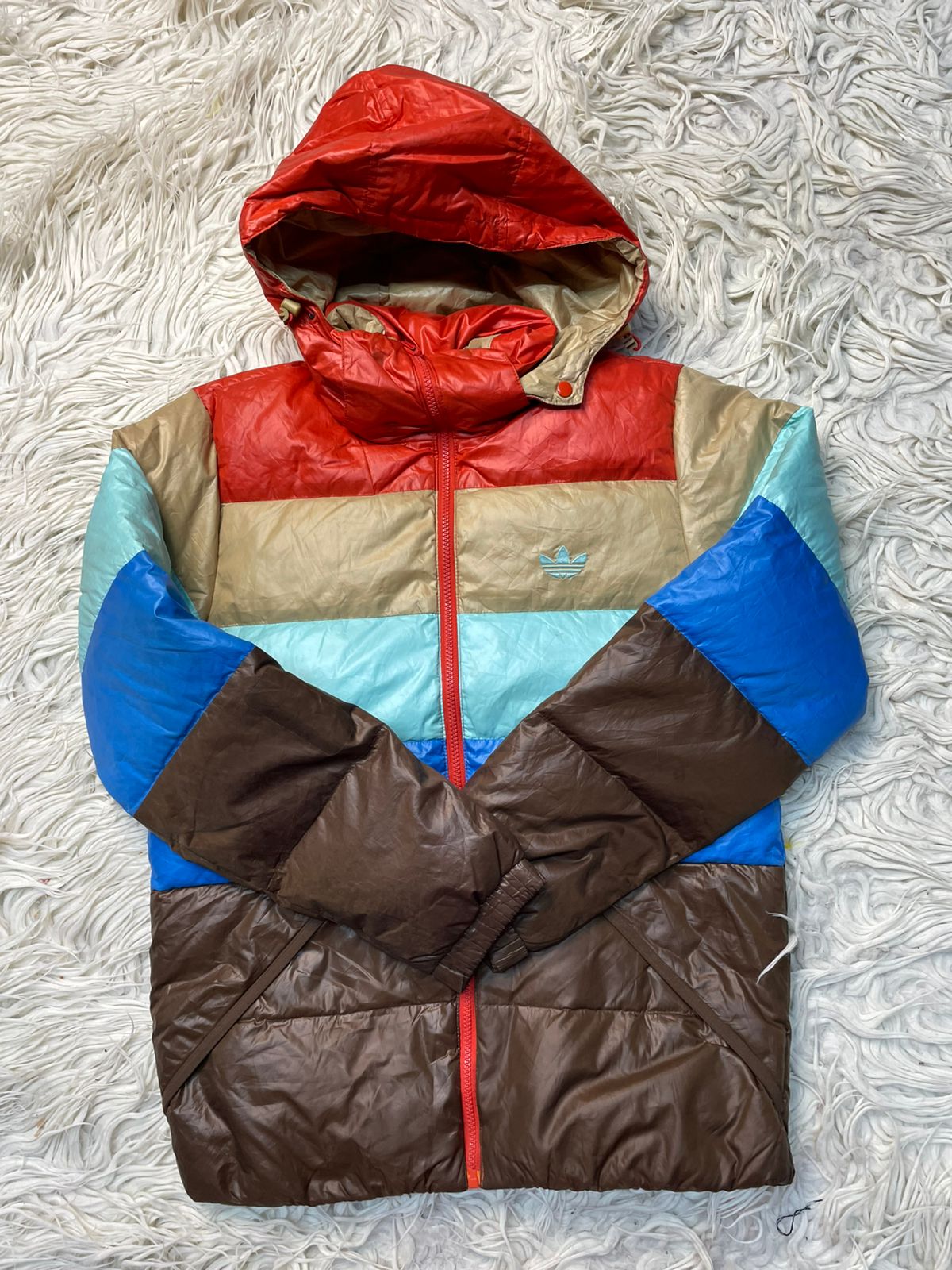 Grade AB ADIDAS PUFFER JACKETS