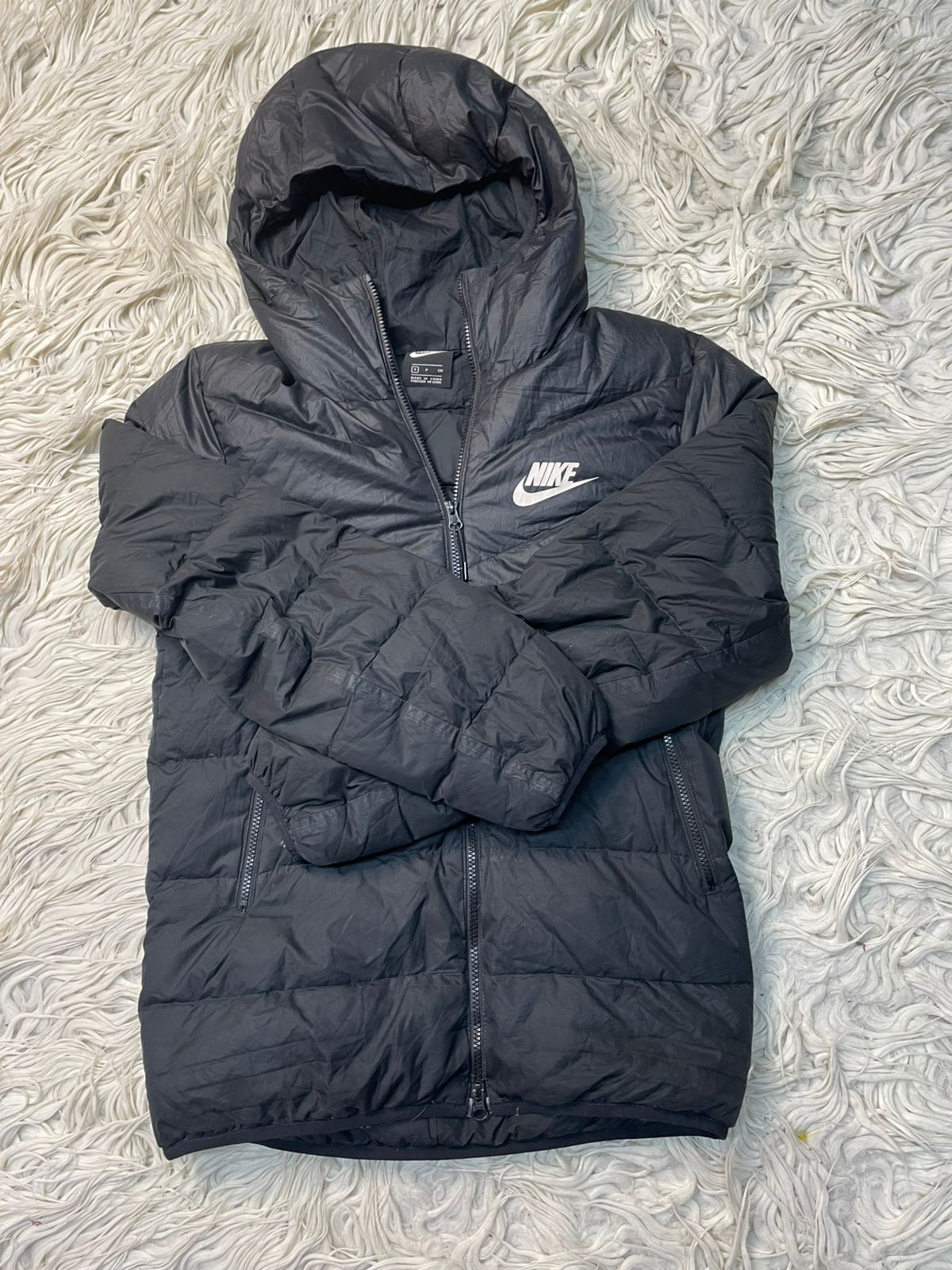 Nike Puffer jackets grade AB