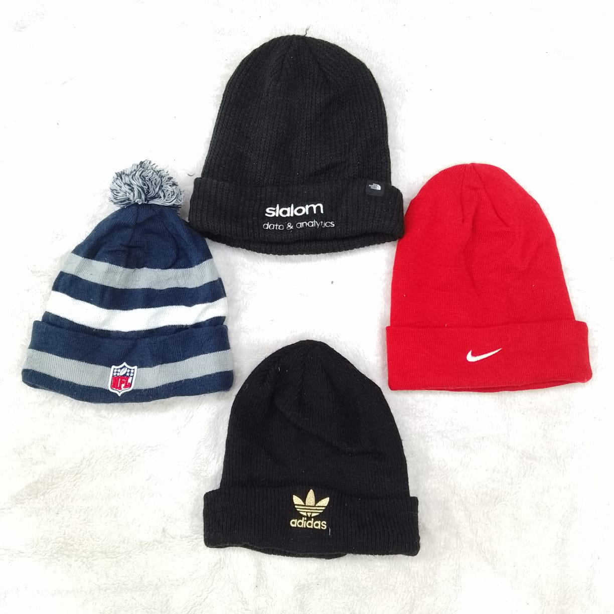 CR3425 Vintage Mix Brand Beanies - 20 Pcs