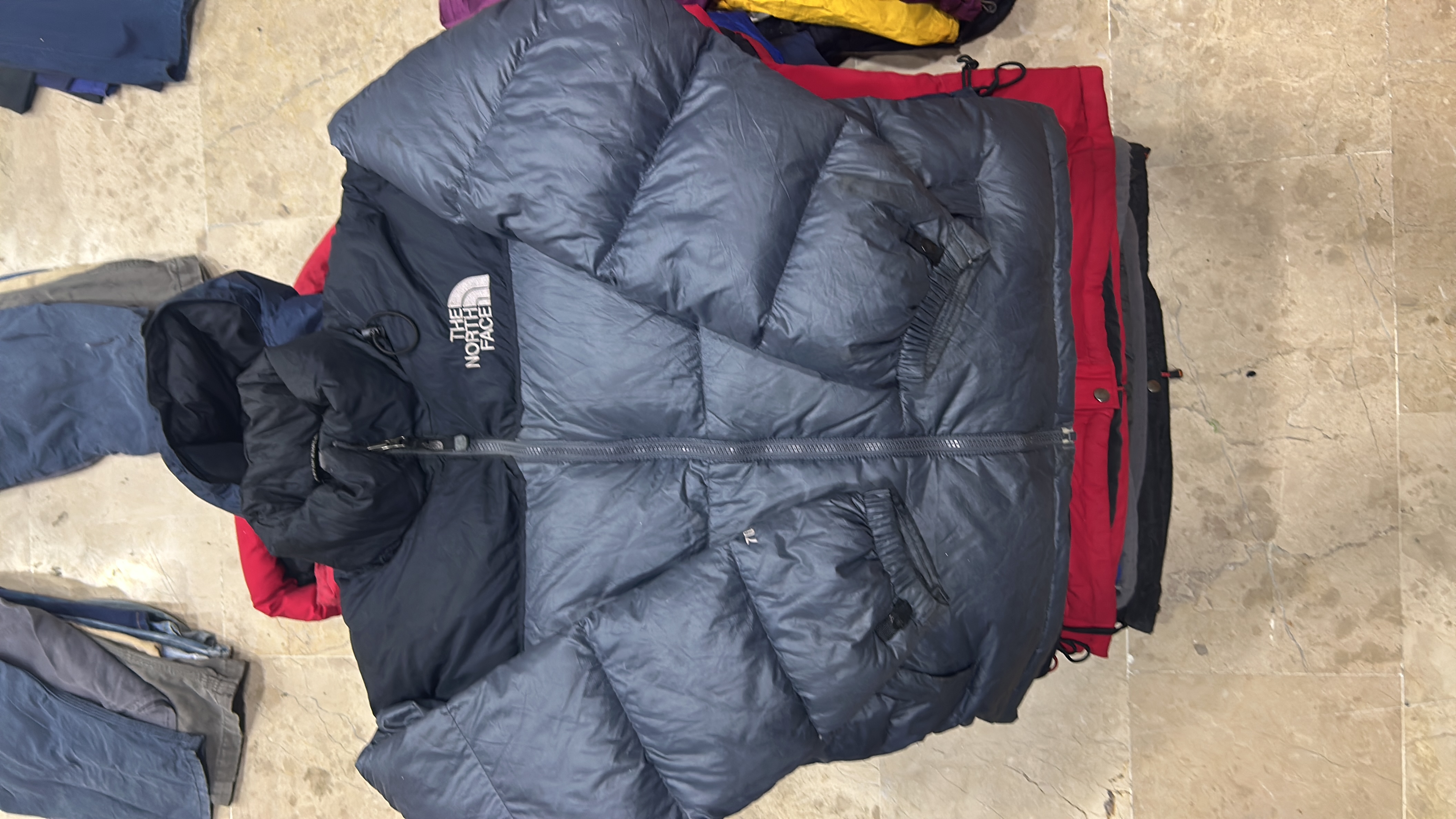 The Northface 700 & 800 puffer jackets - 10 pieces