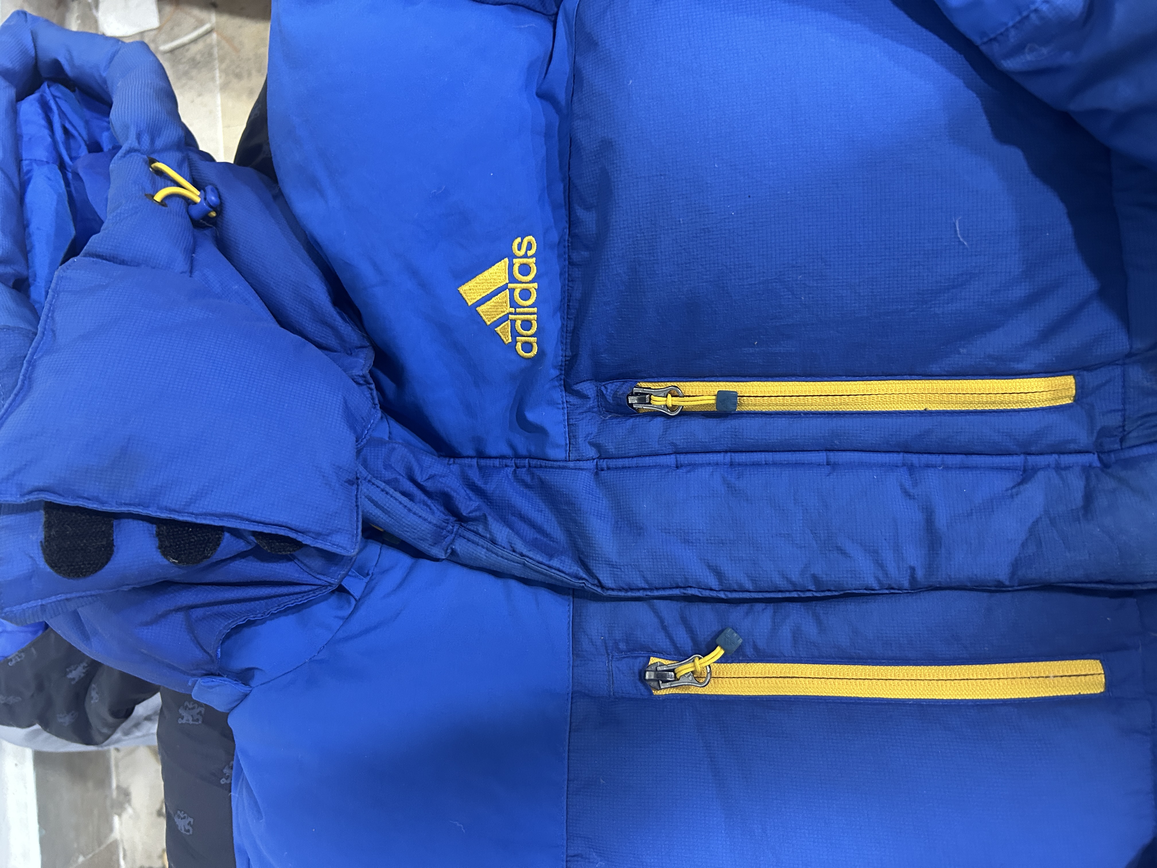 Adidas puffer - 10 Pcs