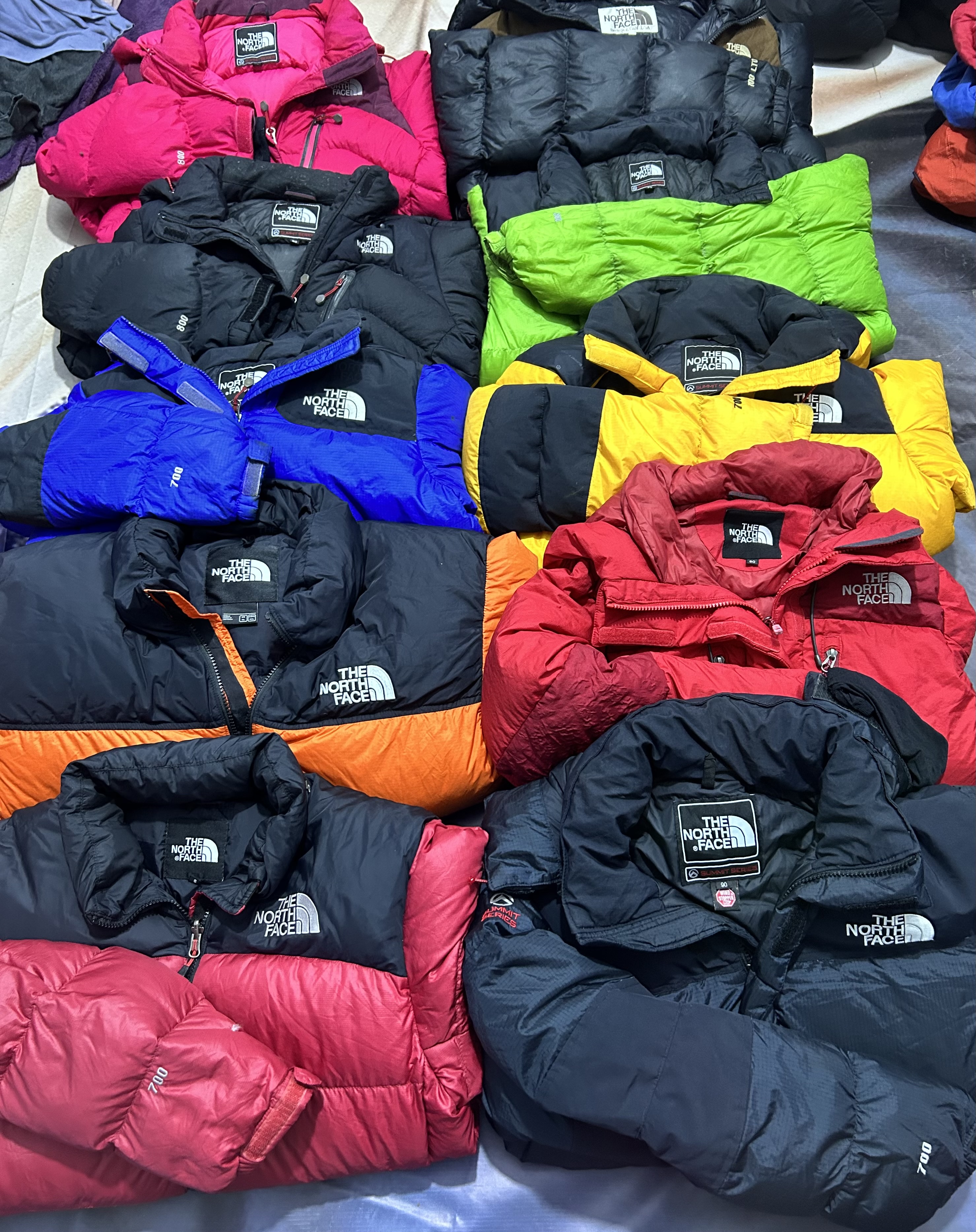 The north face puffer jacket premium quality pcs 12