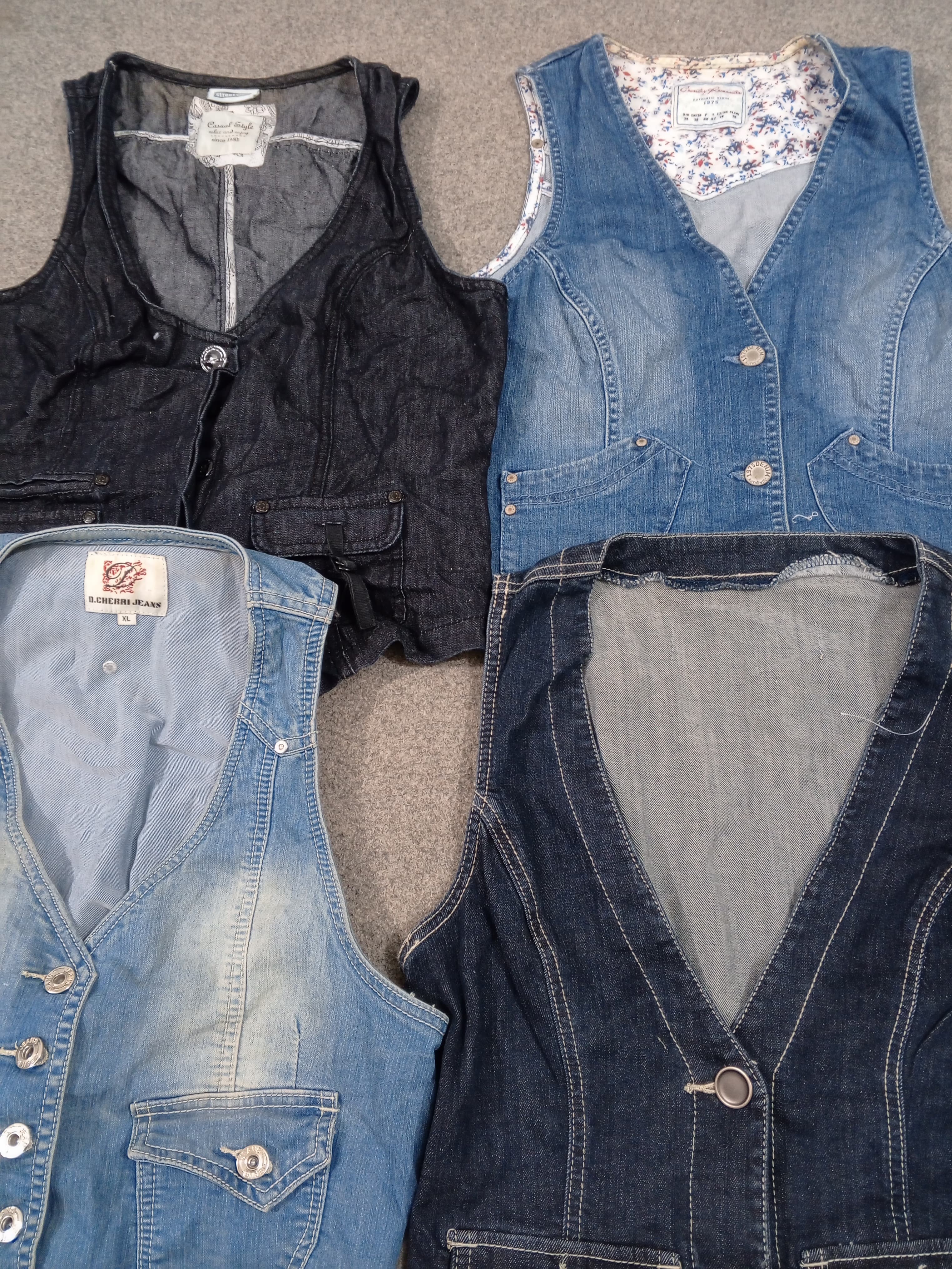 #557 Y2K Gilet in Denim Femminile -16