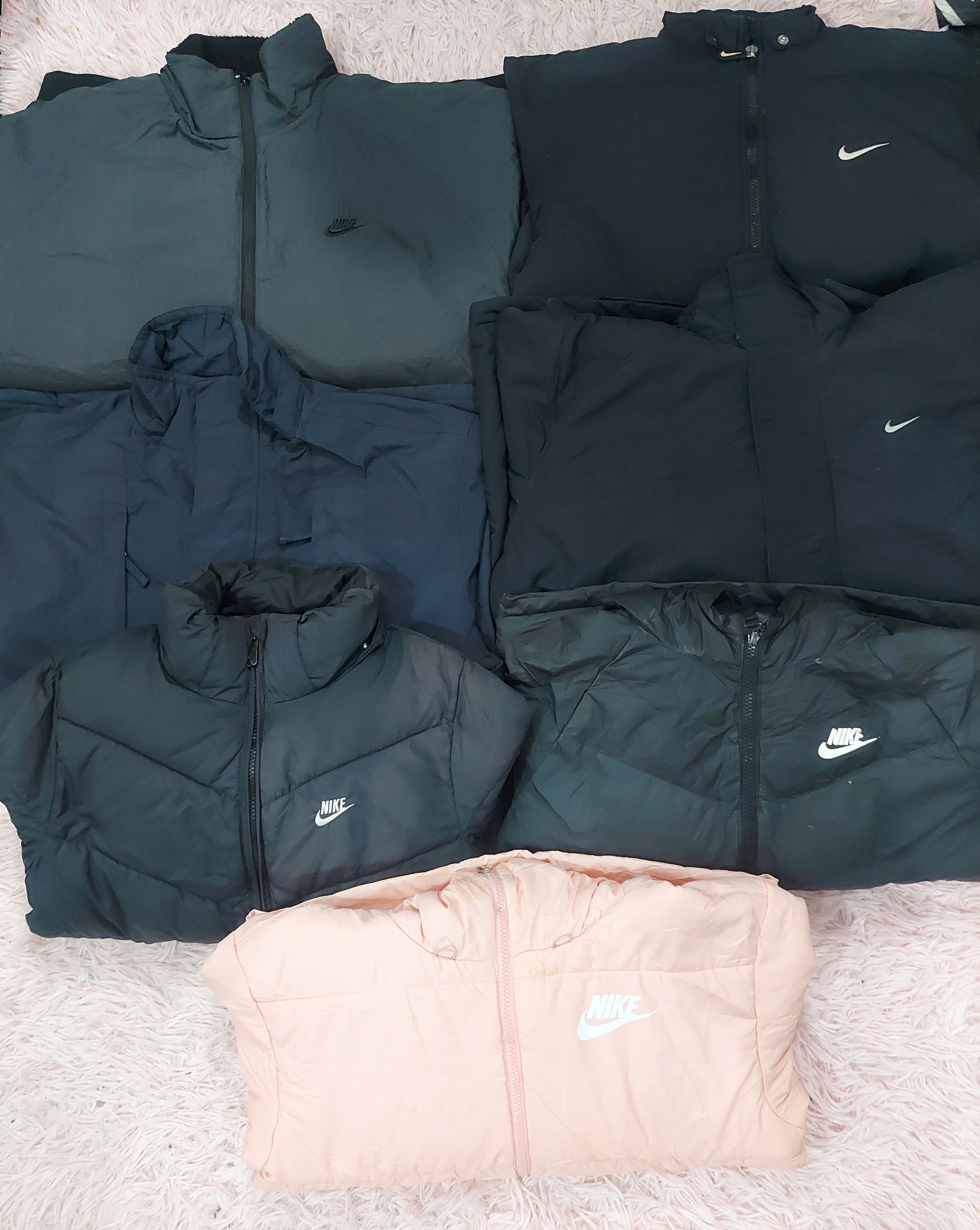 Nike Puffer Jackets 14 Pcs