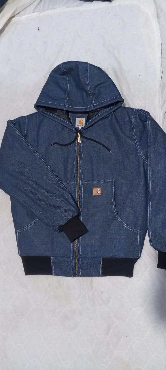 Giacca di jeans in stile rework.