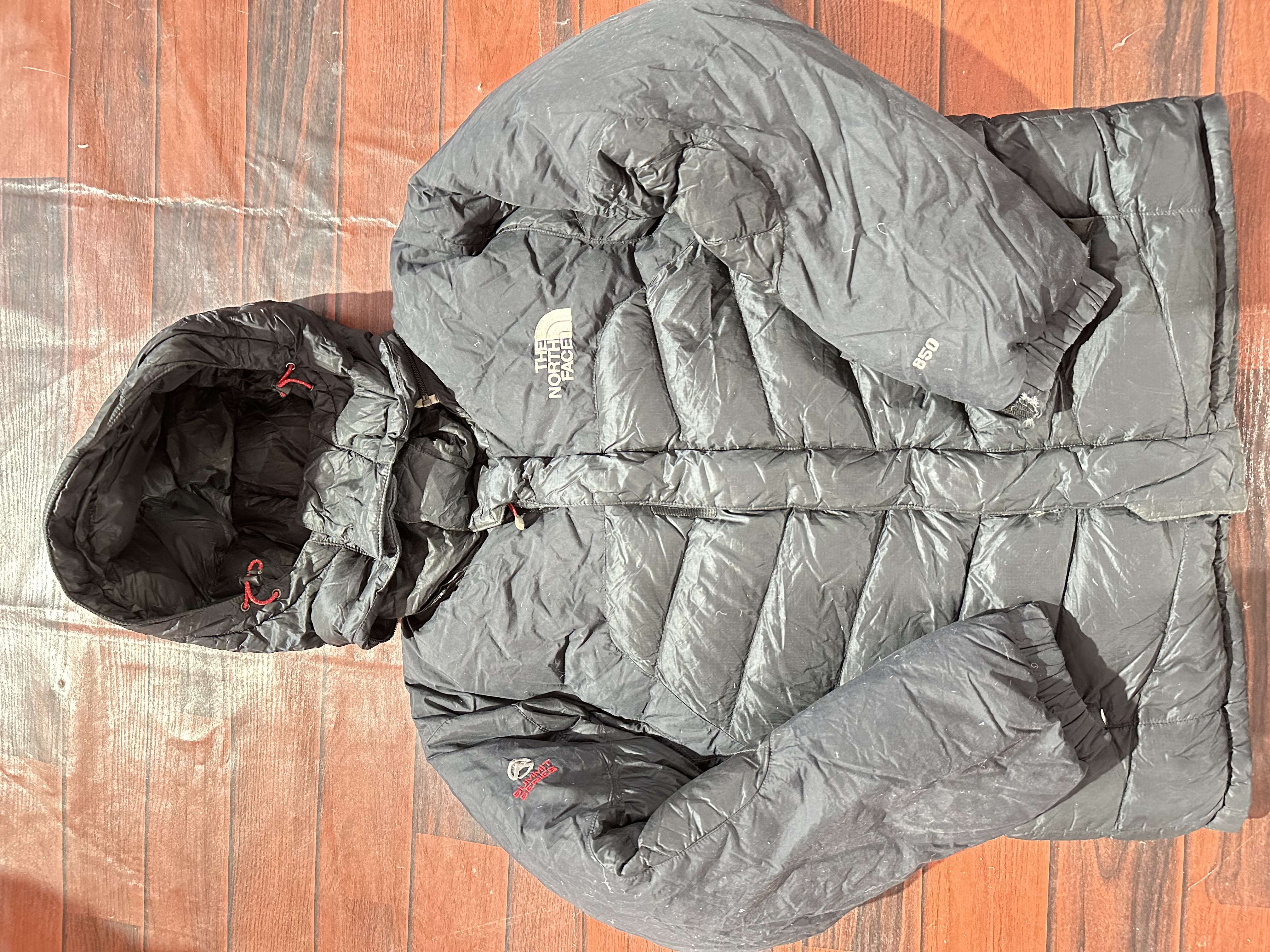 Die North Face Puffers 13 Teile