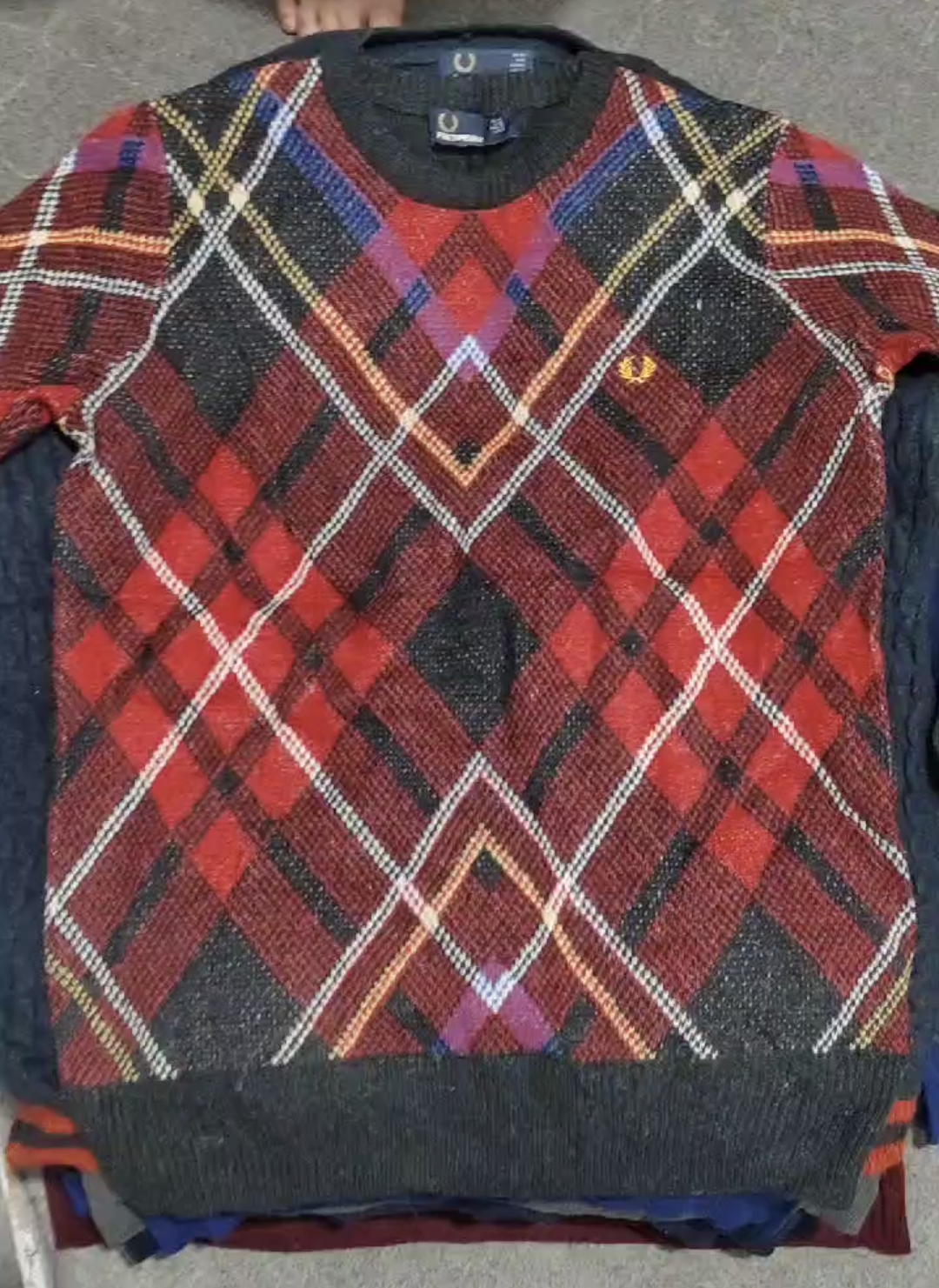 Pulls Fred Perry