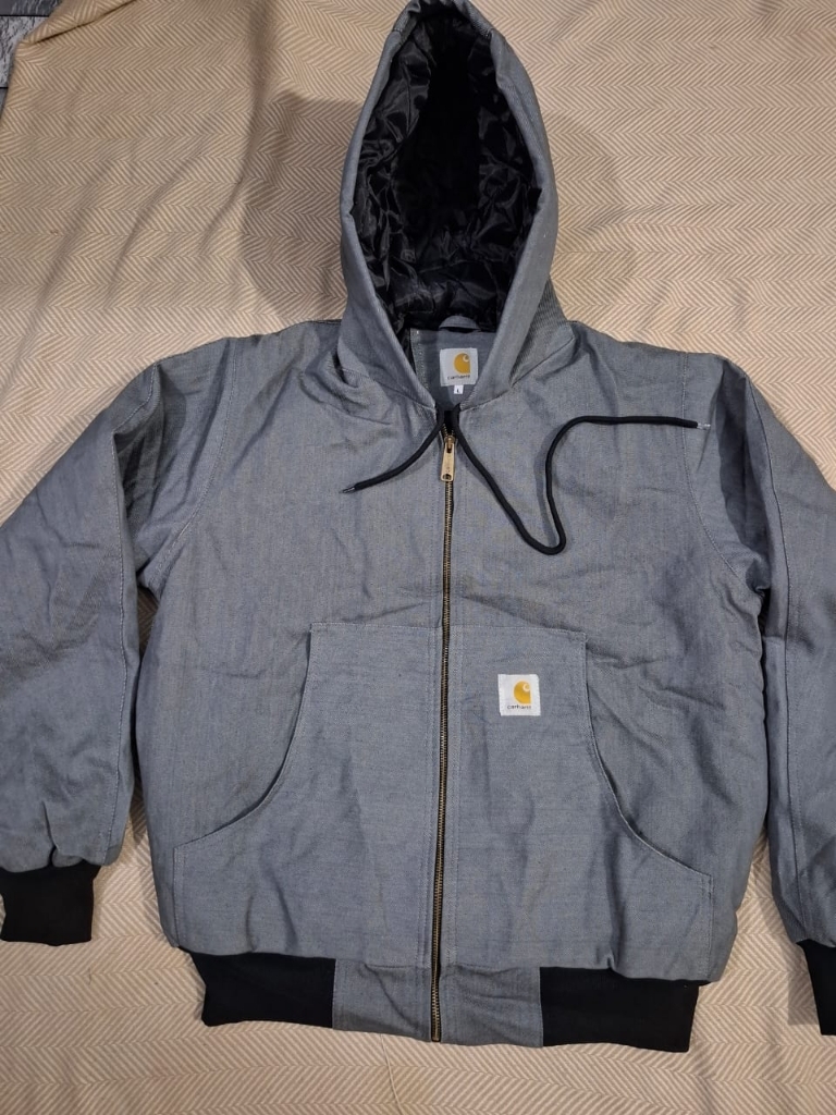 Giacca Carhartt Grigia con Cappuccio Stile Rework