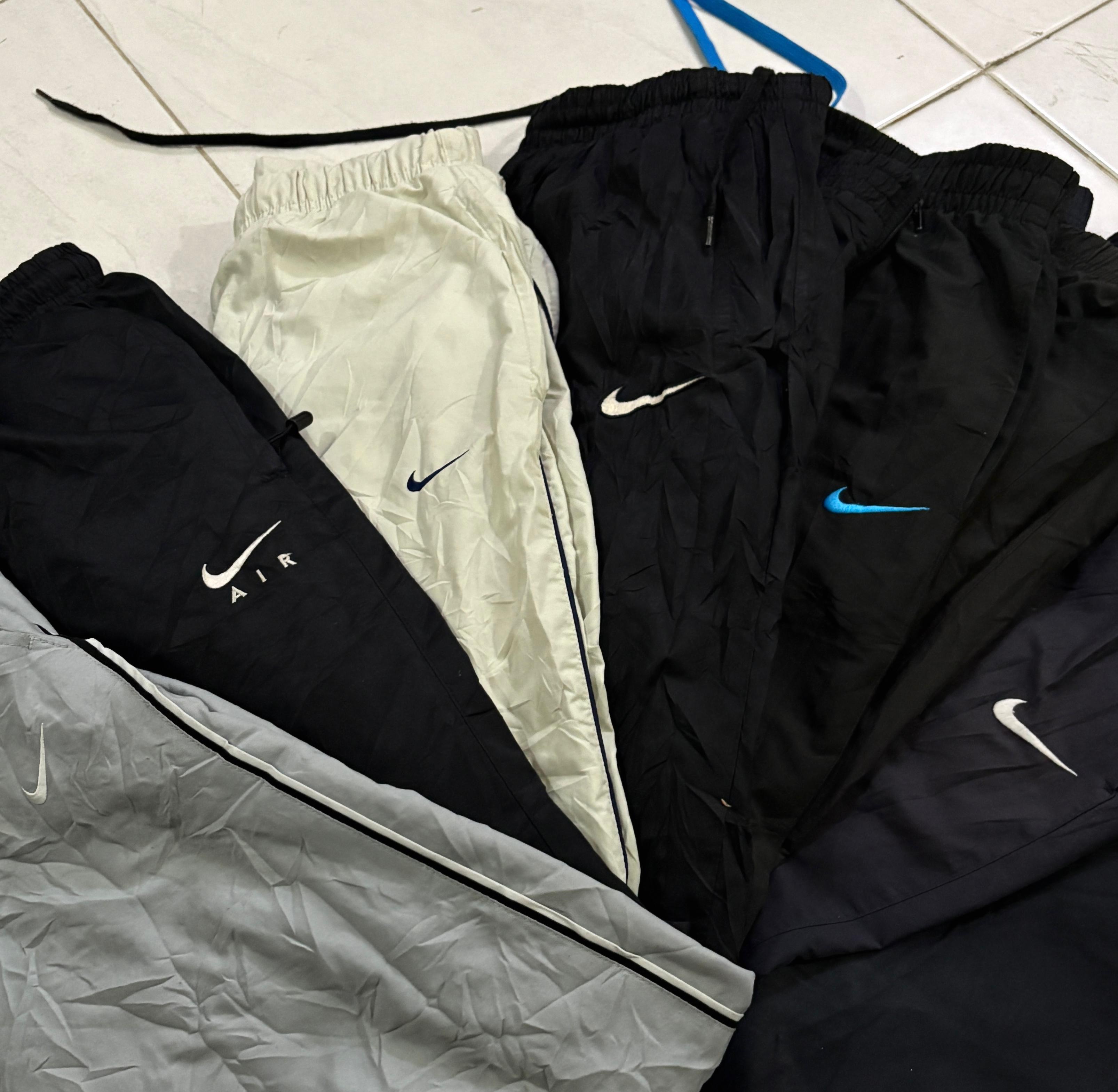 Nike Trainingshosen 10 Stück