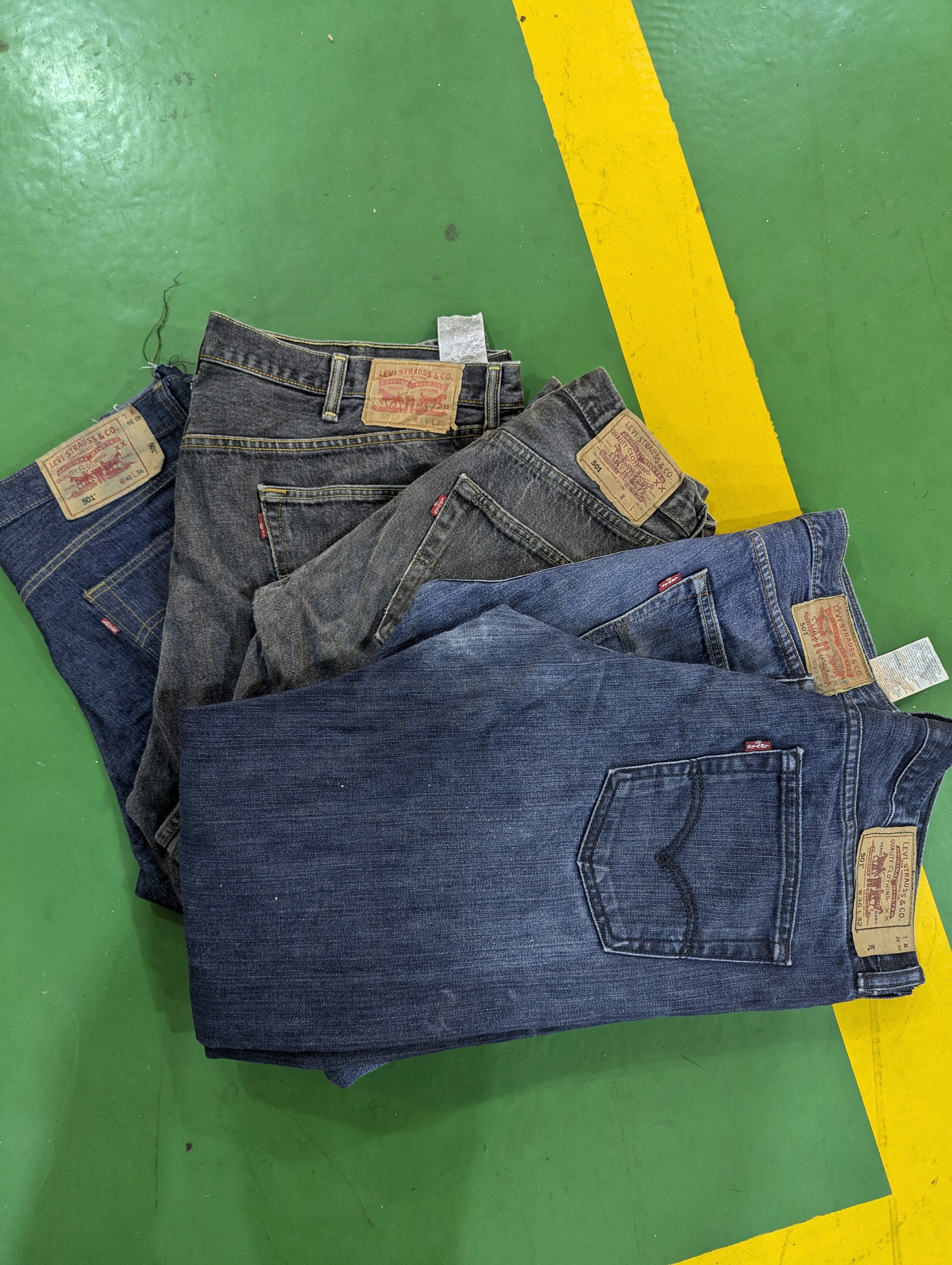 Levi's 501 pants