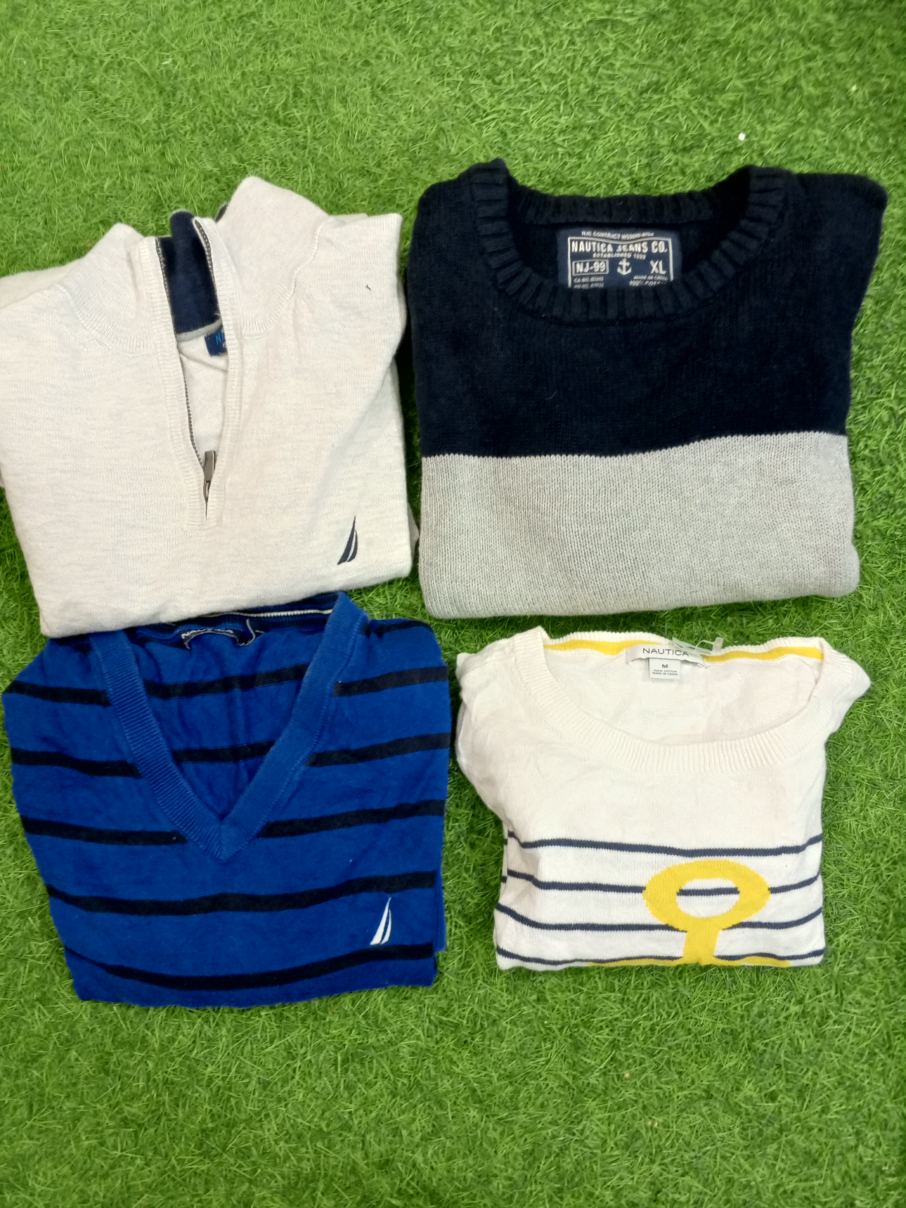 Nautica sweater bundle of 19 pcs