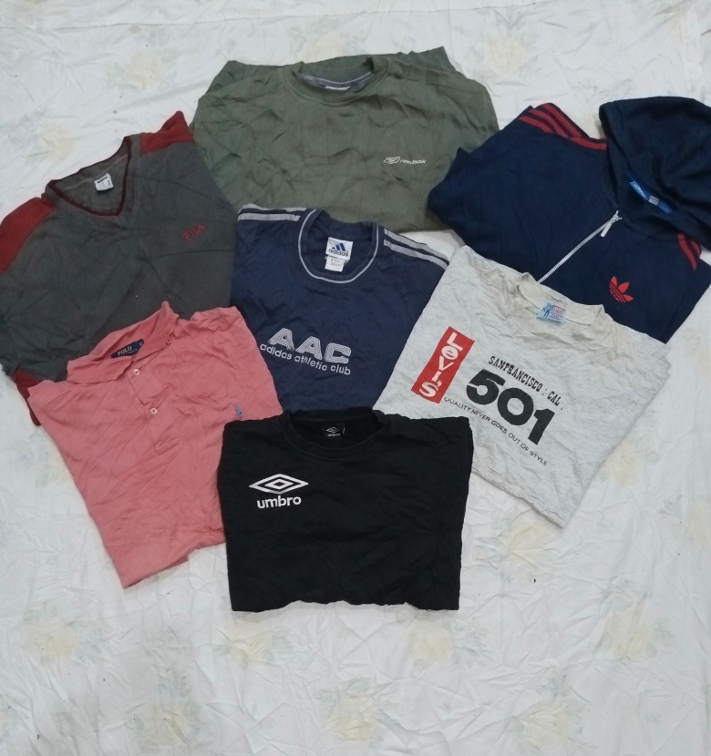 Mixed Brand sweatshirts hoodies and T-Shirts 19 Pcs