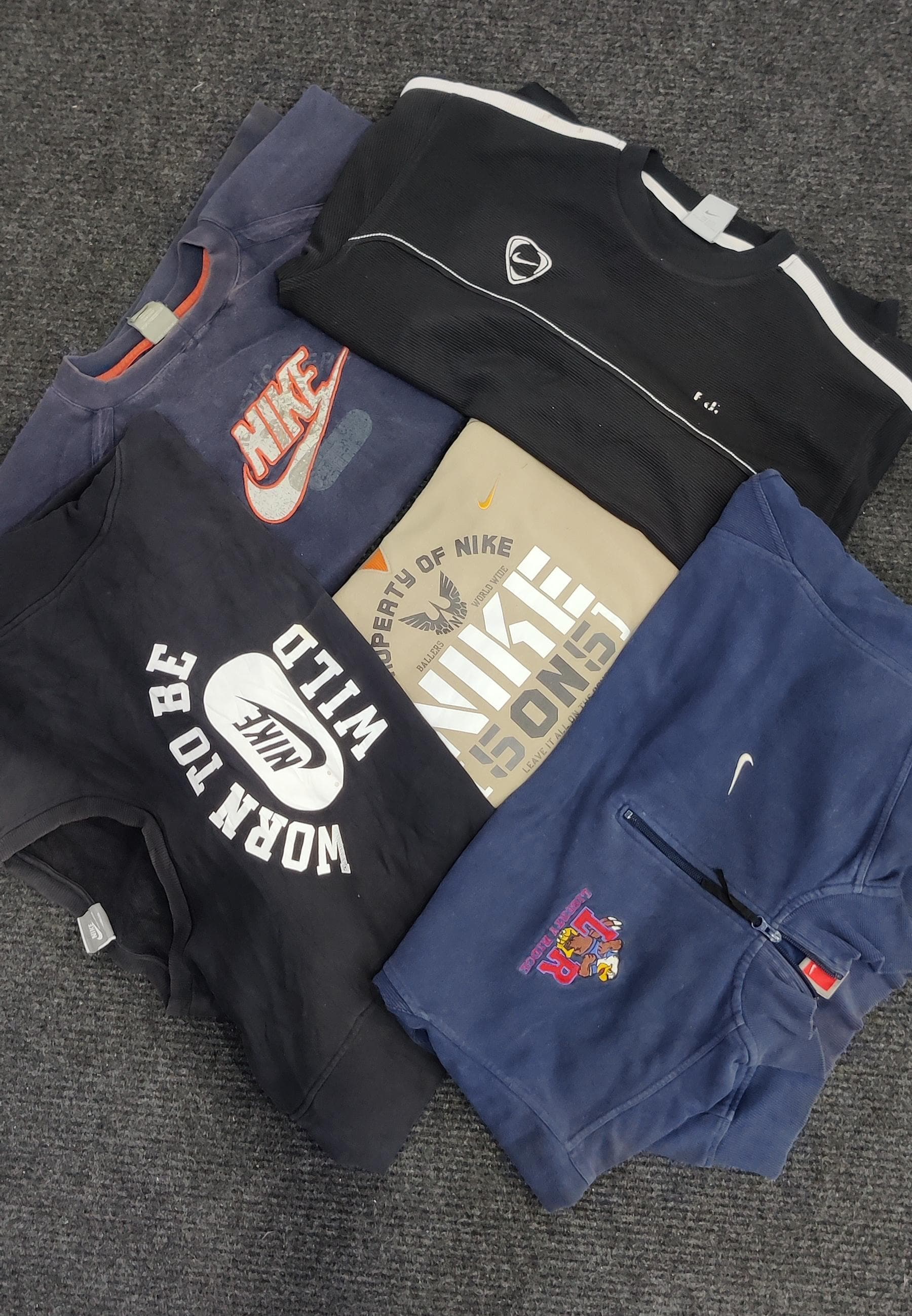 Sweatshirts Nike