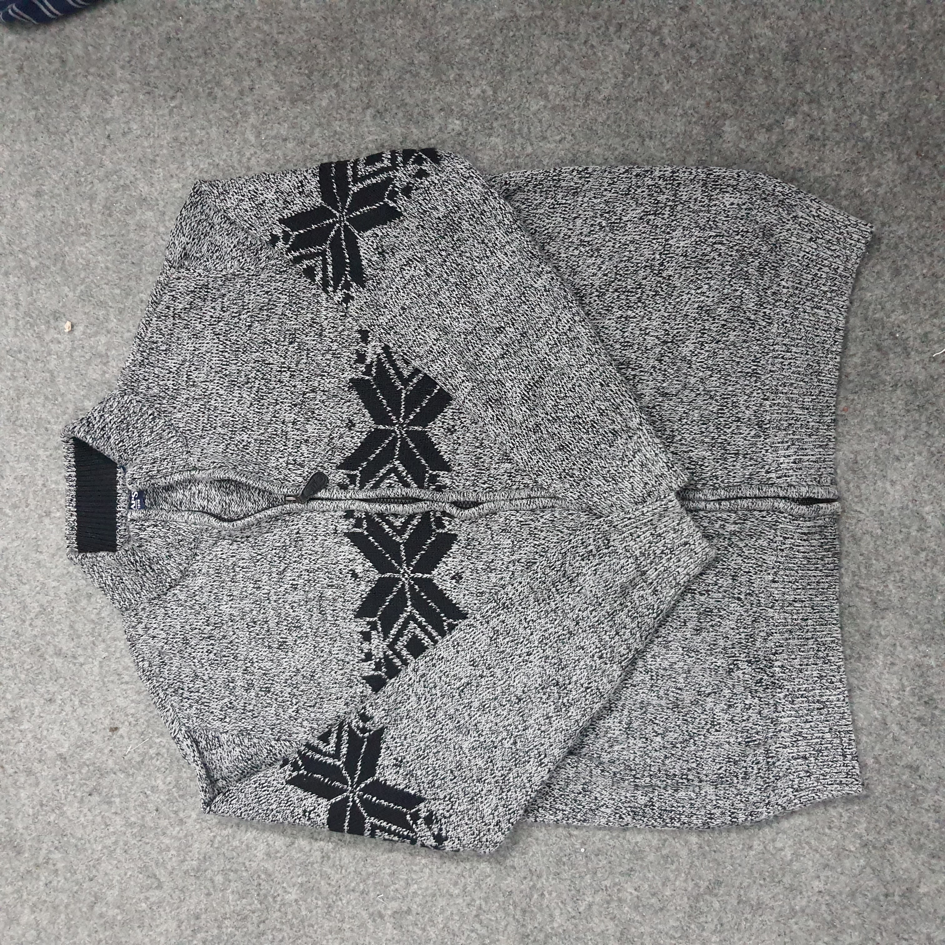 Chaps Mix Sweaters-20Pcs