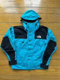 The North Face WindBreaker 23 Pièces