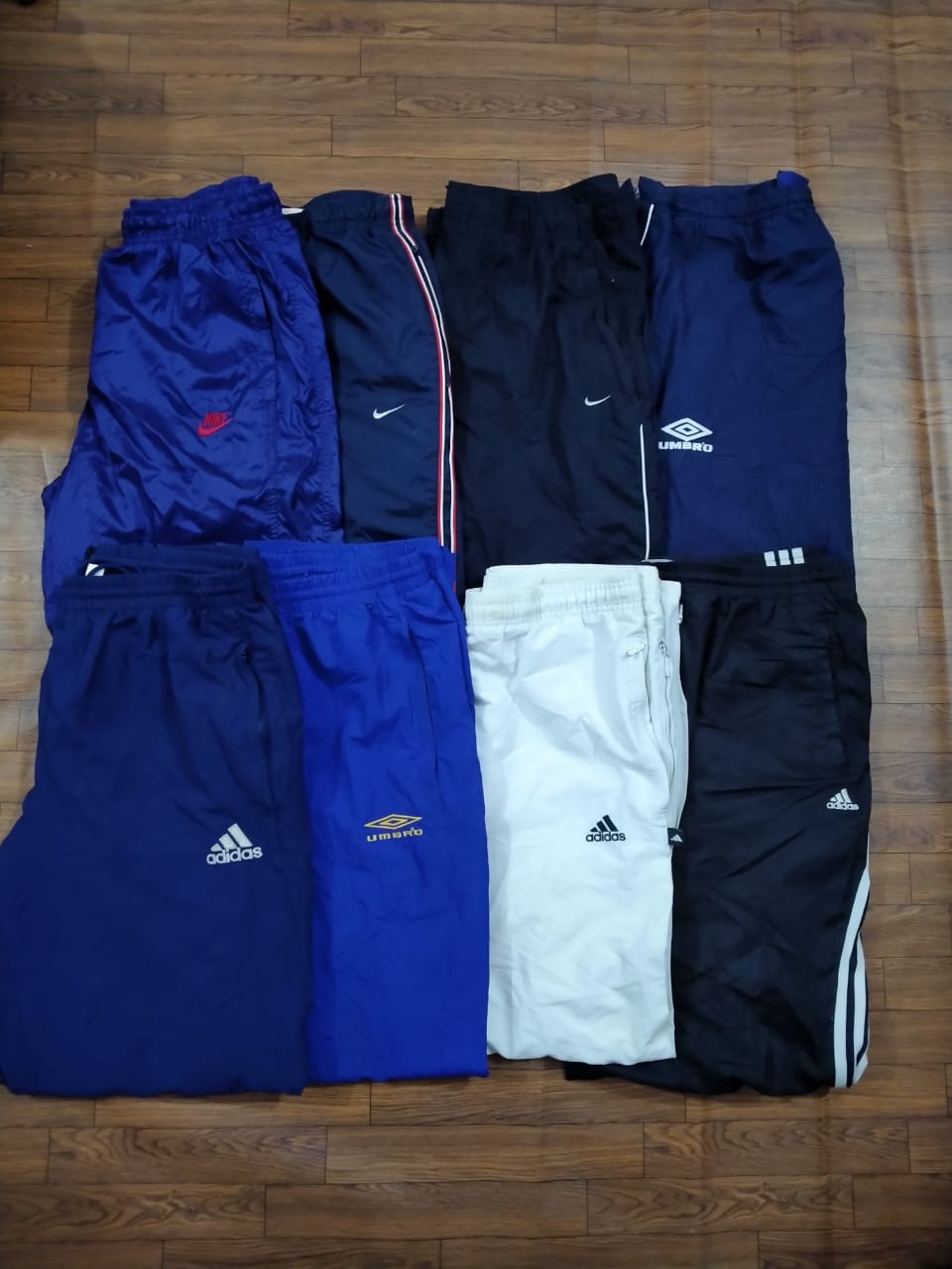 Branded Track Trousers 45 Pcs