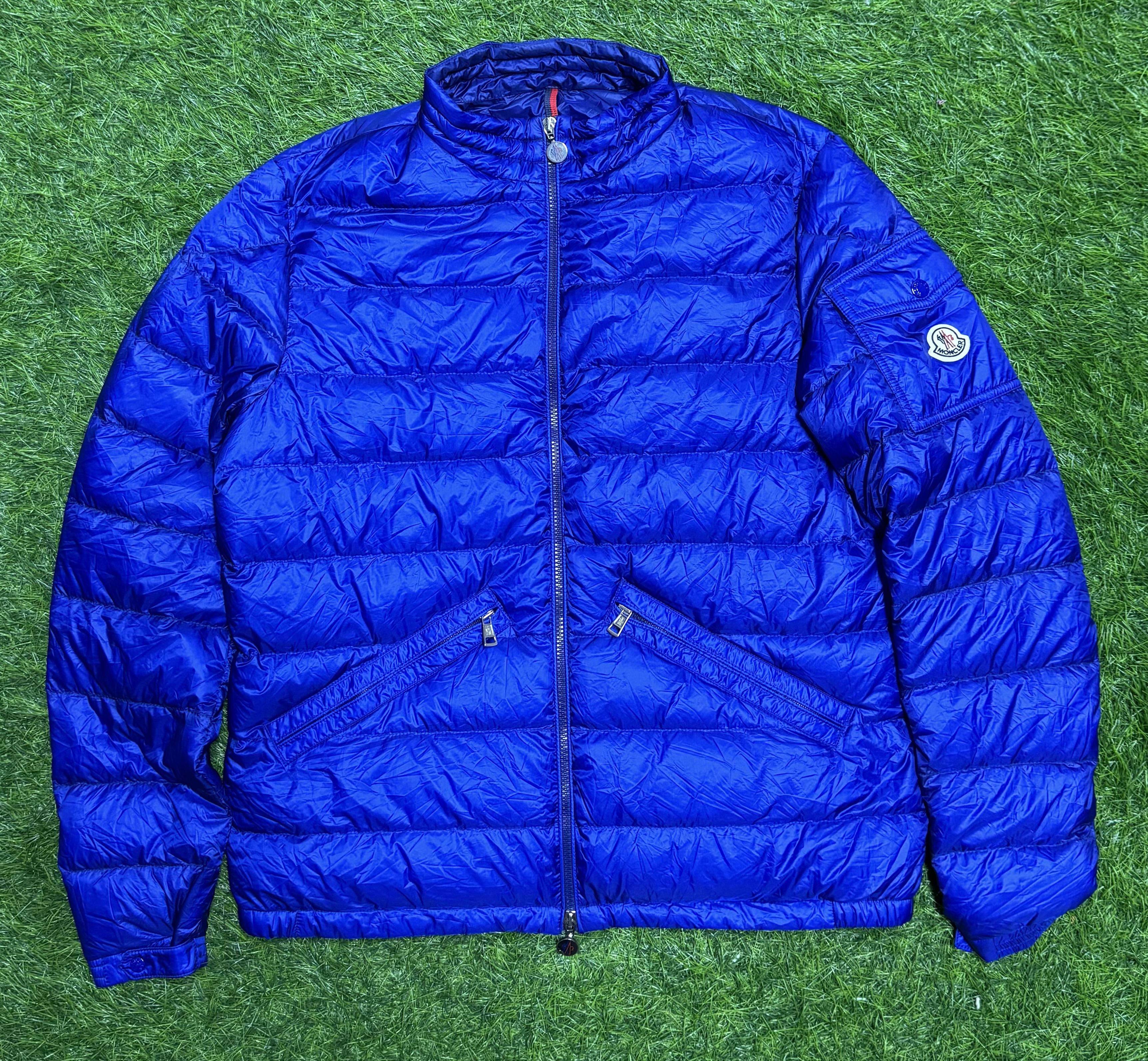 Moncler Jacken 10 Stk.