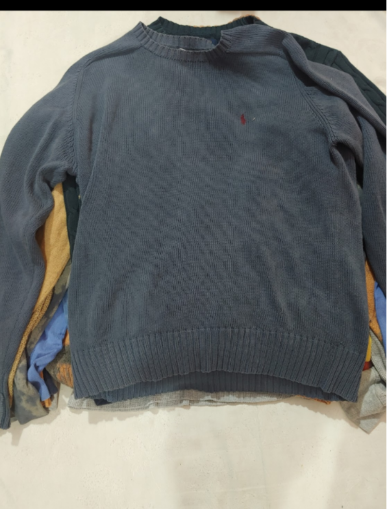 TAV#116 Ralph Lauren Mix Sweaters - 18 pcs